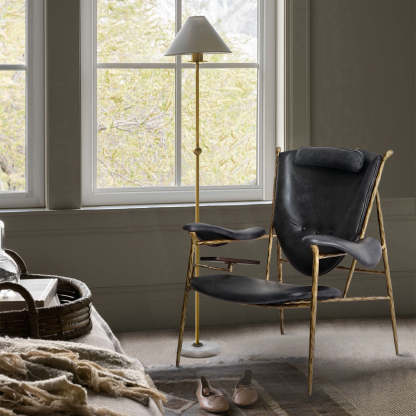 Thalderus Enamel Wooden Plate Leather Armchair