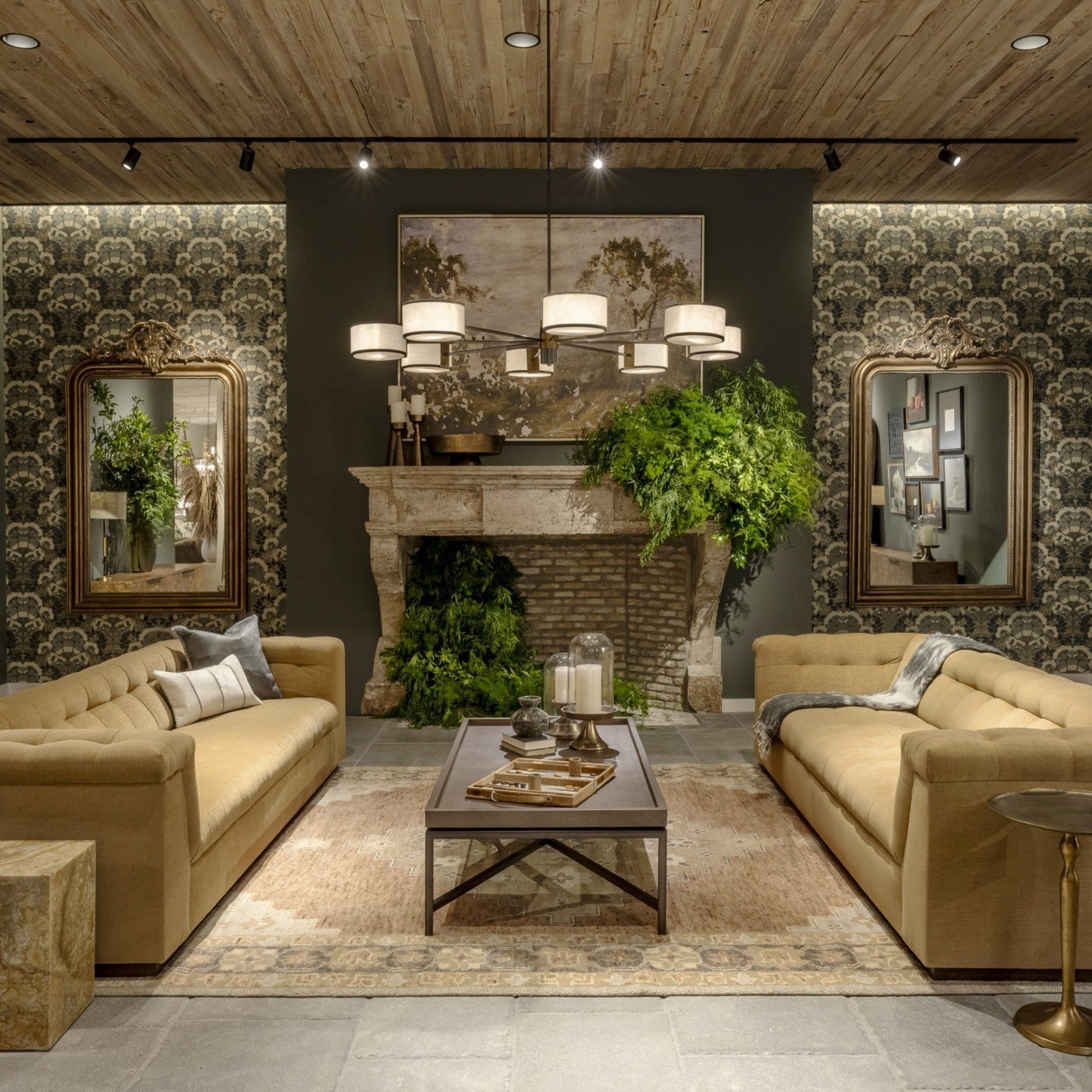 Daphira Round Chandelier