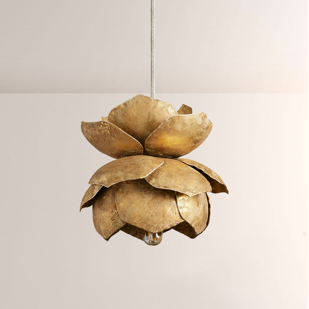 Lorcis Round Pendant