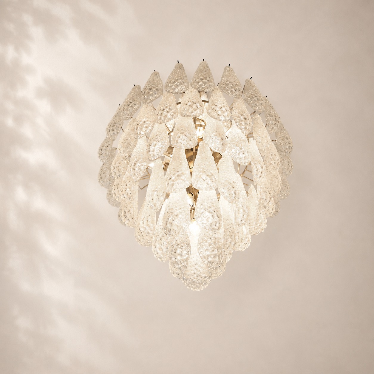 Murenza Chandelier – Drop – 85 glasses – Transparent