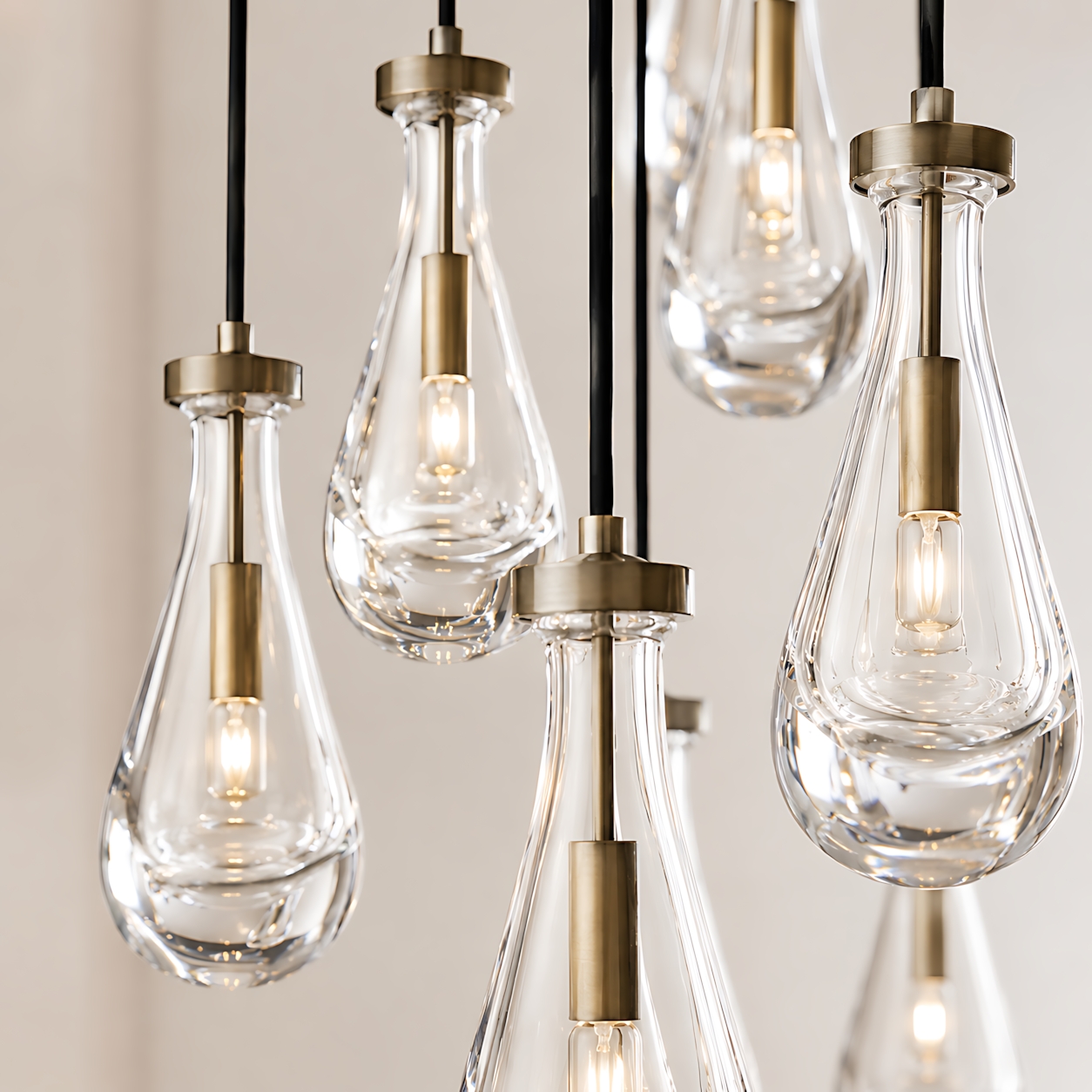 Raindrops Round Chandelier 36"
