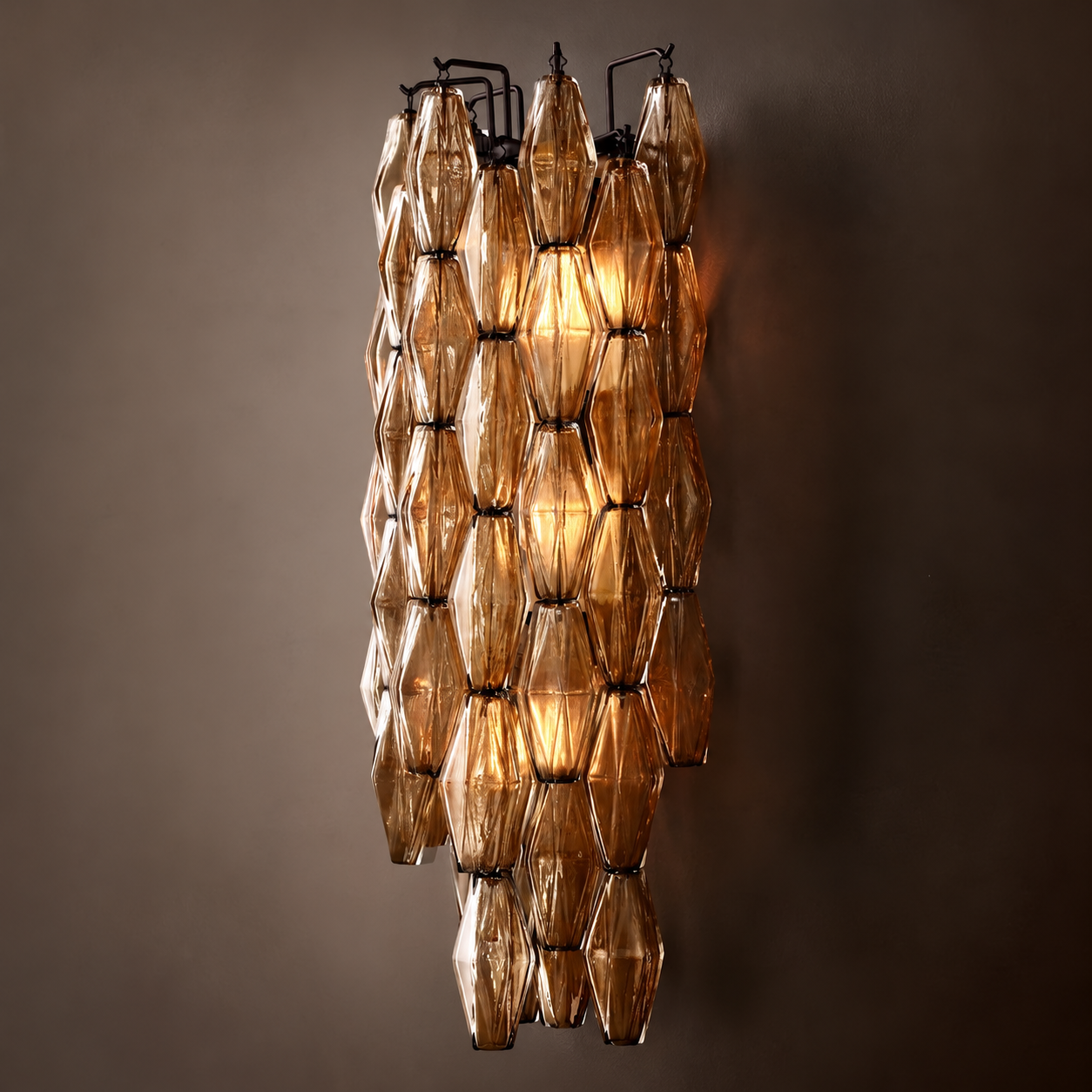 Tarin lear Glass Sconce 31‘’