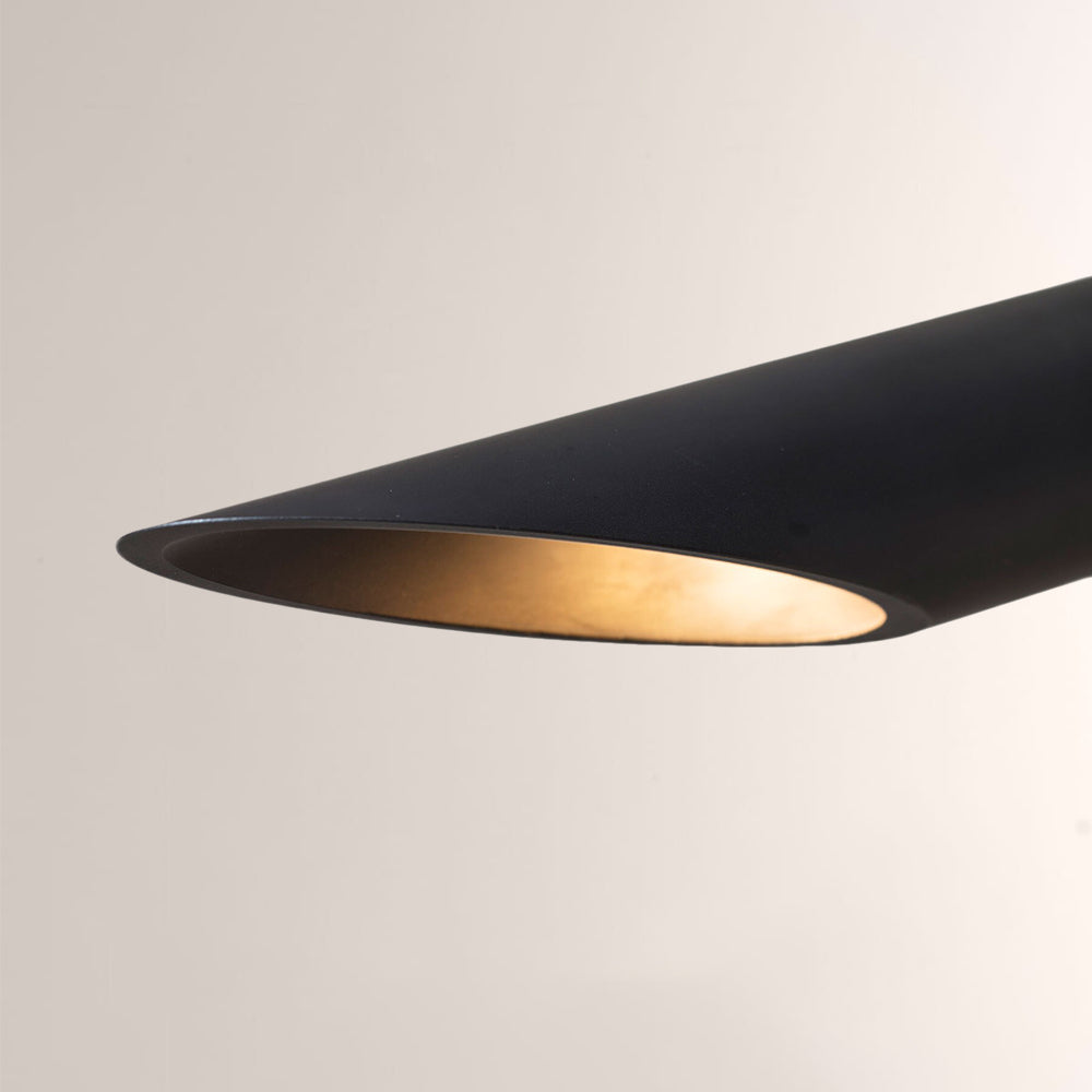 Voyant Arrow Profile Luxury Pendant
