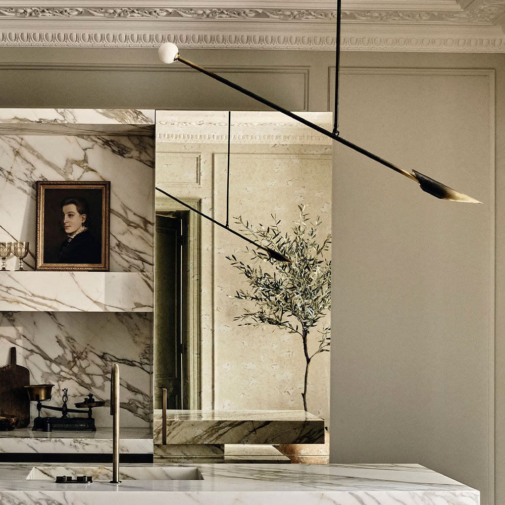 Voyant Arrow Profile Luxury Pendant