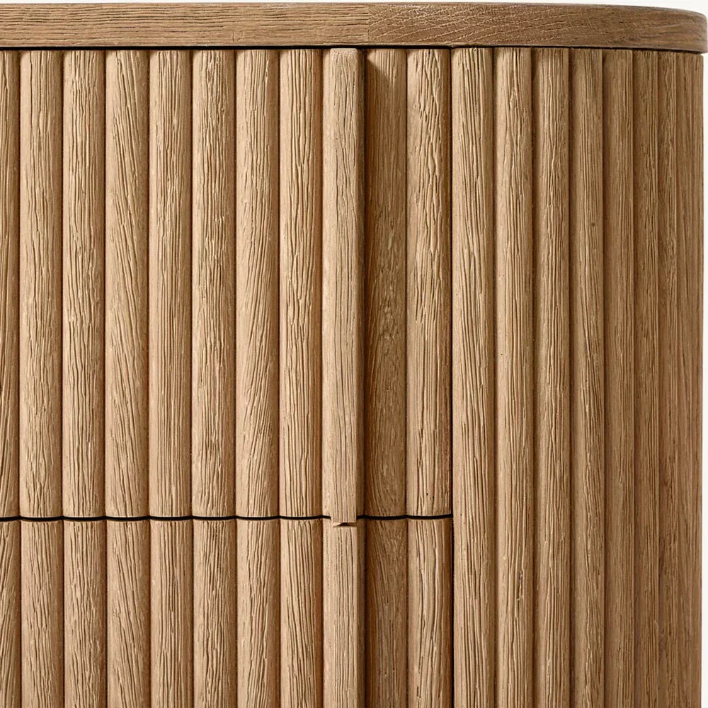 Mulhollan Closed Nightstand