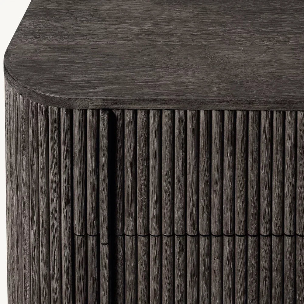 Mulhollan Closed Nightstand