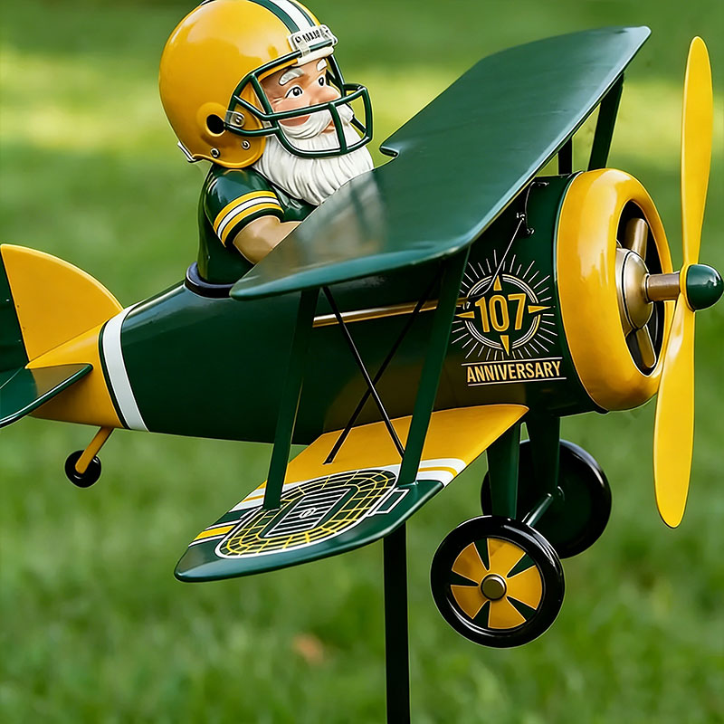 🧝‍♂️✈️ NFL Team Gnome Airplane Windmill Stake – Fan Decor 🏈✨