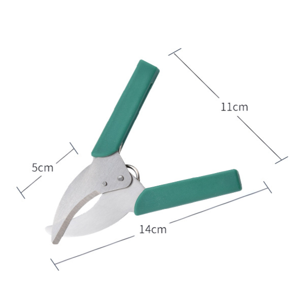 Multifunctional gardening shears