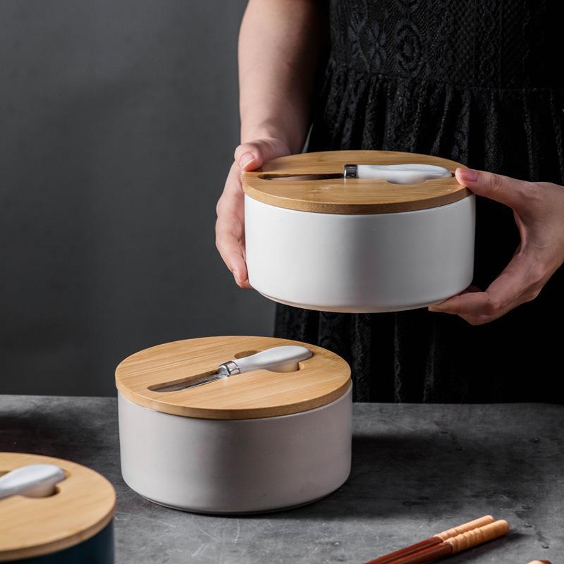 Konyhai lezárt vajtartó