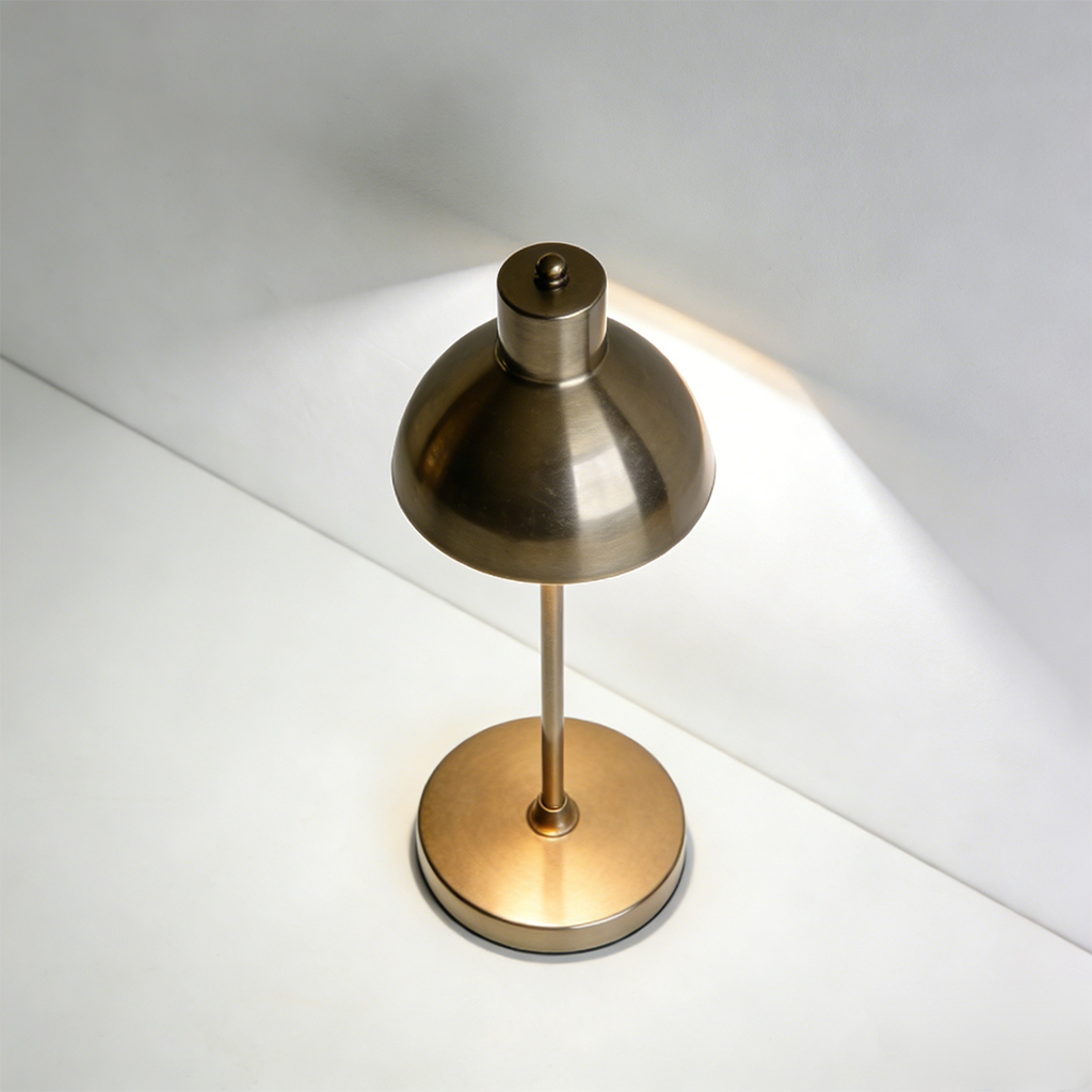 Minimalist Modern LED Desk Lamp