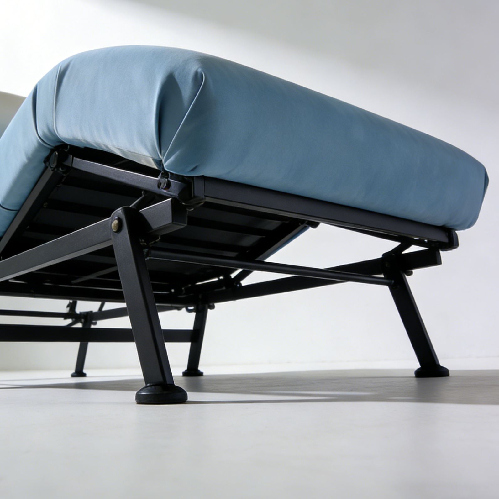 Multi-functional Leisure Folding Chair