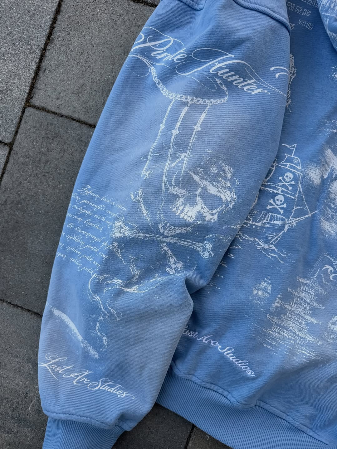 GRAND LINE VOYAGE HOODIE