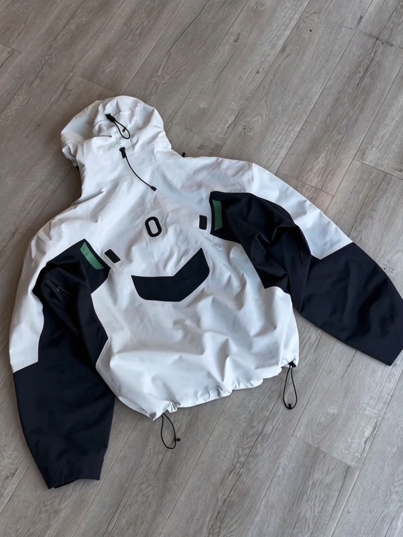 HARDSHELL JACKET| ZERO FORM