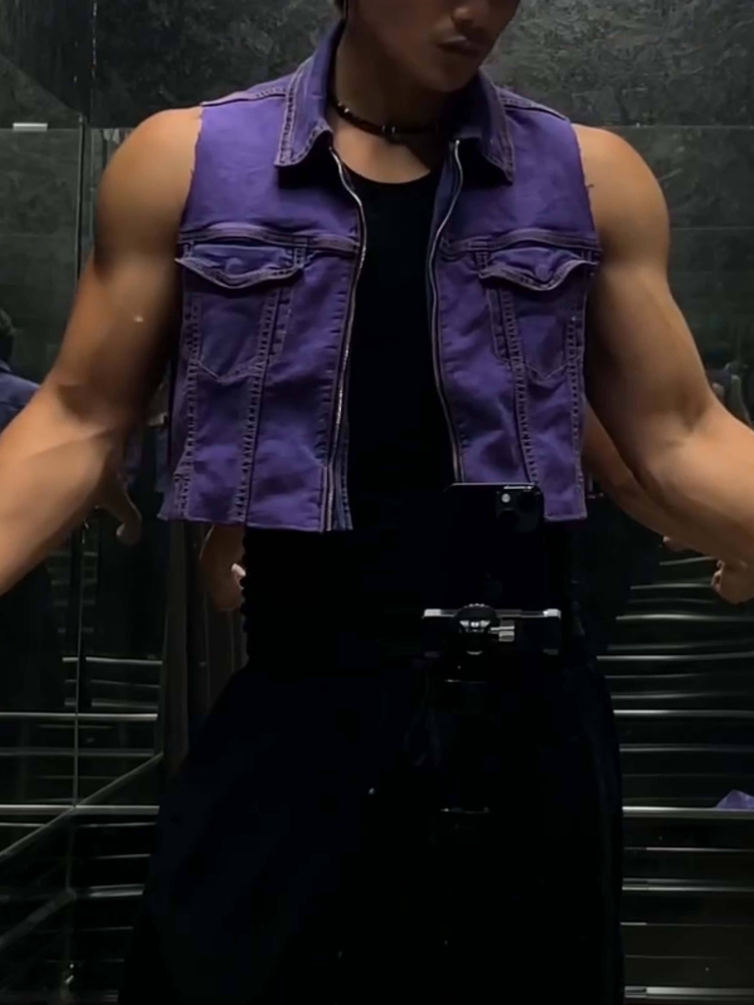 VIOLET EDGE VEST