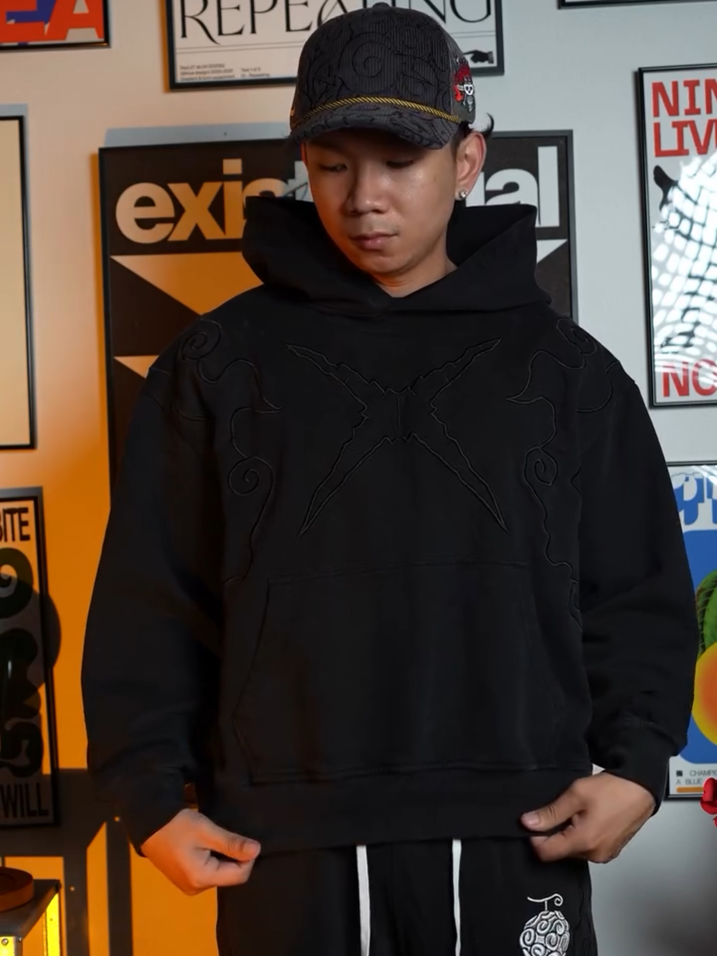 TONAL COIL HOODIE