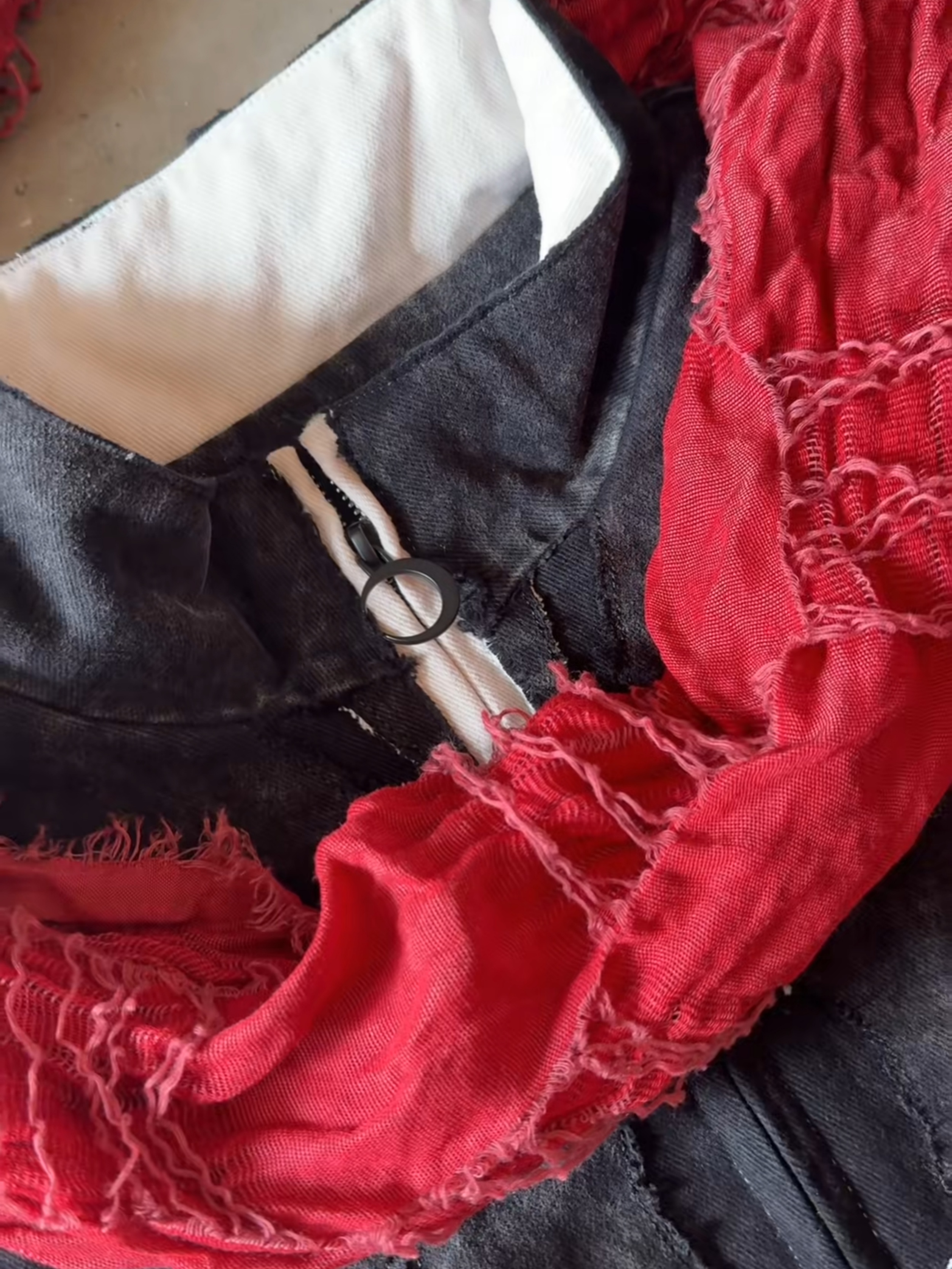 WOUND SCARF BOMBER