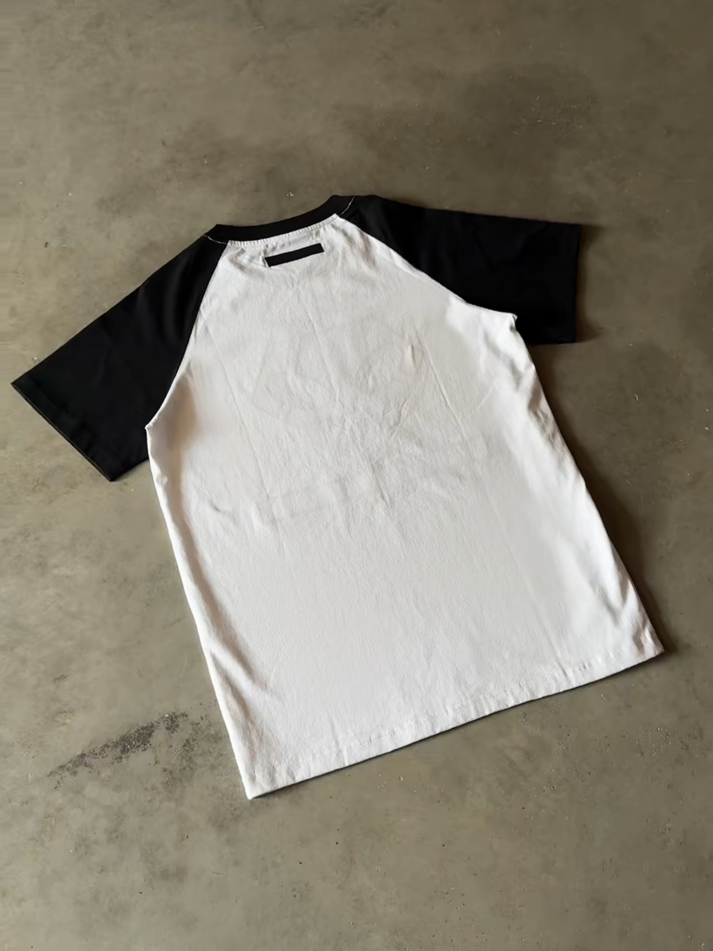 VACANT BAR TEE