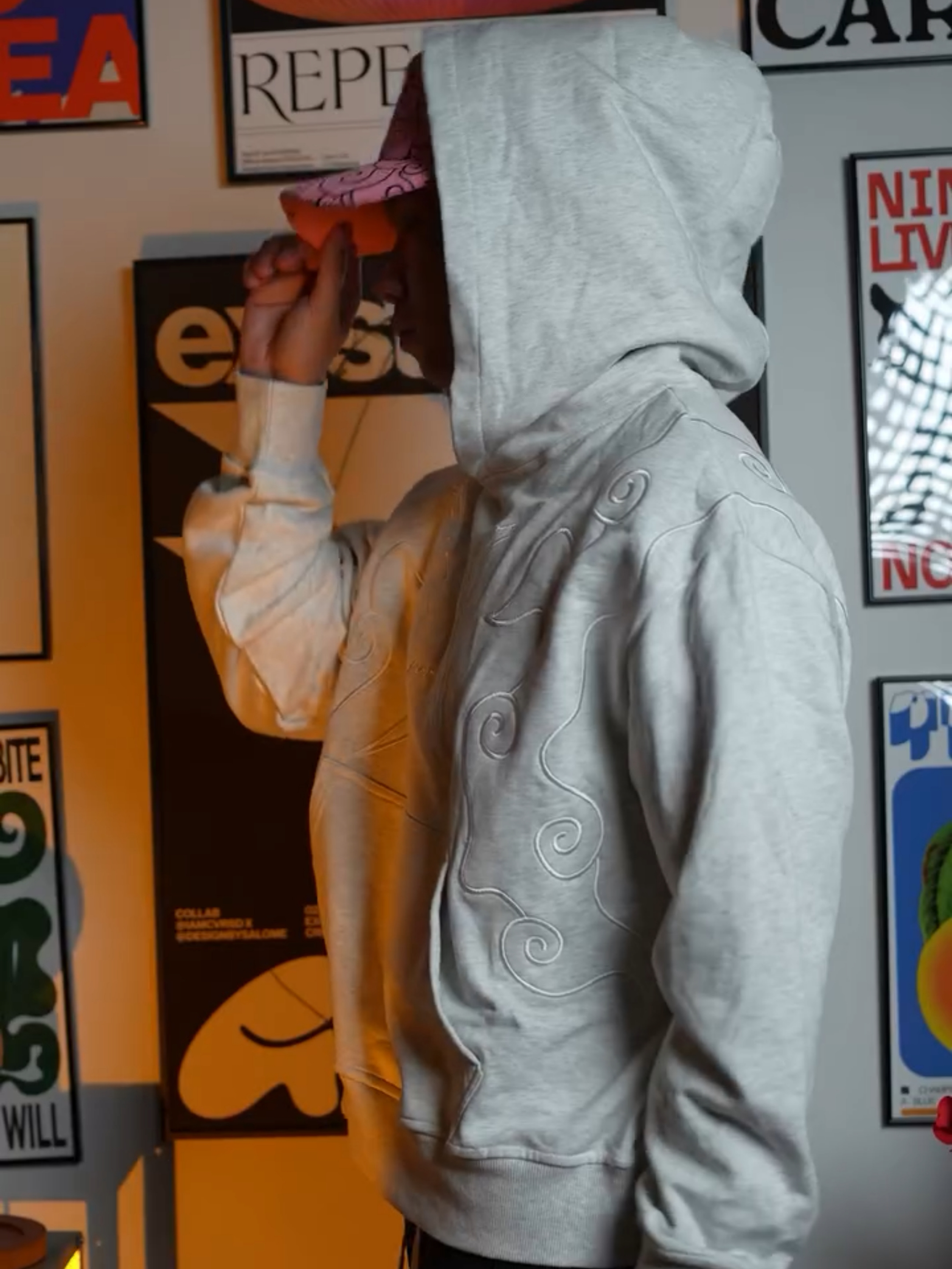 TONAL COIL HOODIE