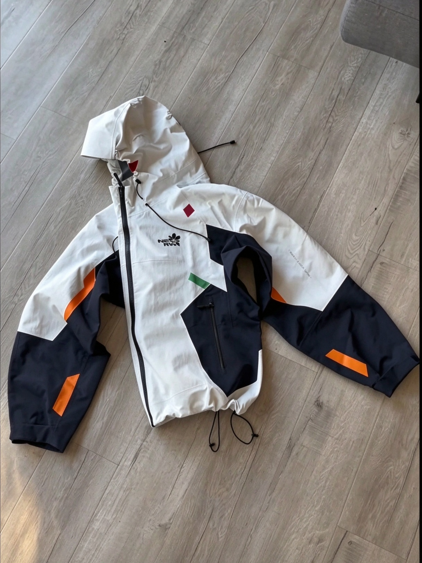 HARDSHELL JACKET| ZERO FORM