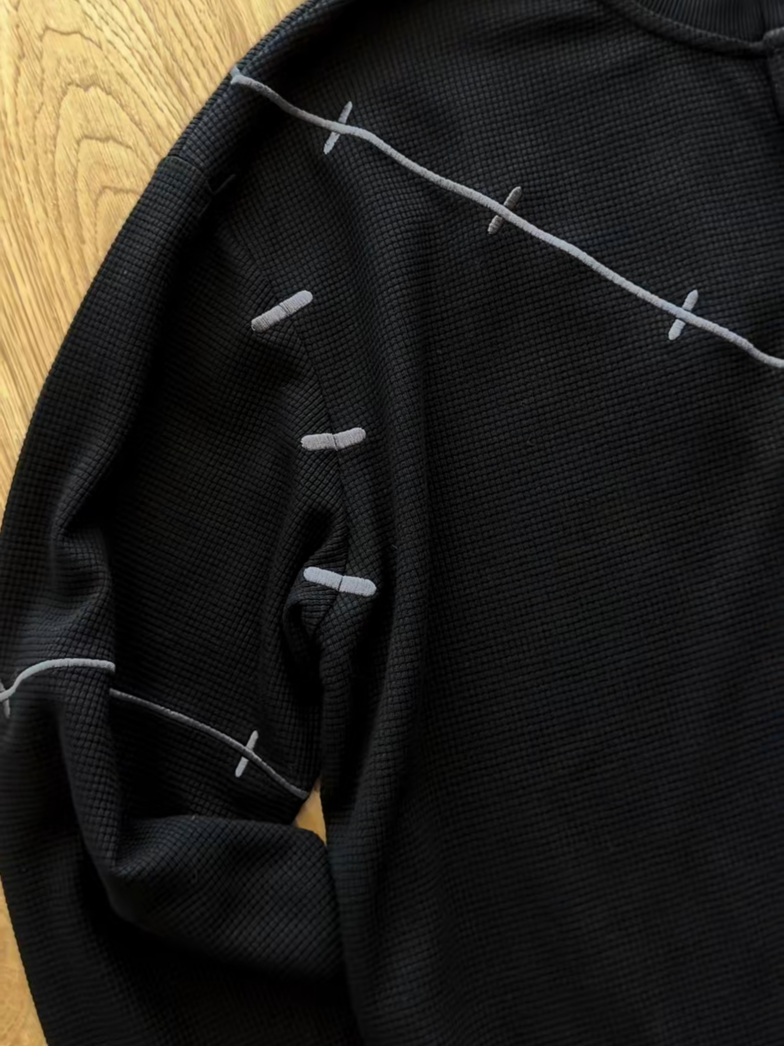 THREE STITCH HENLEY