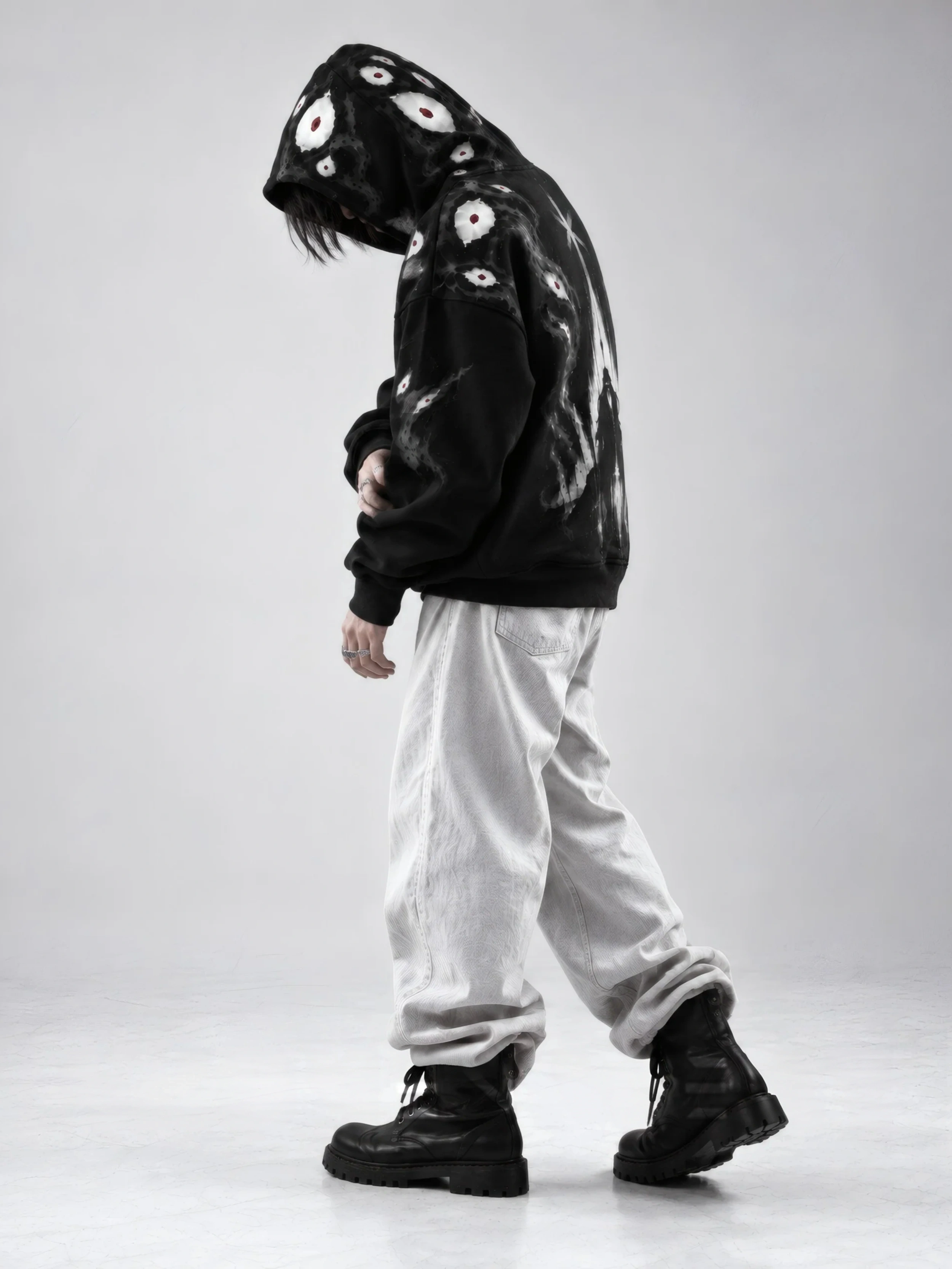 NOBLE ORB HOODIE