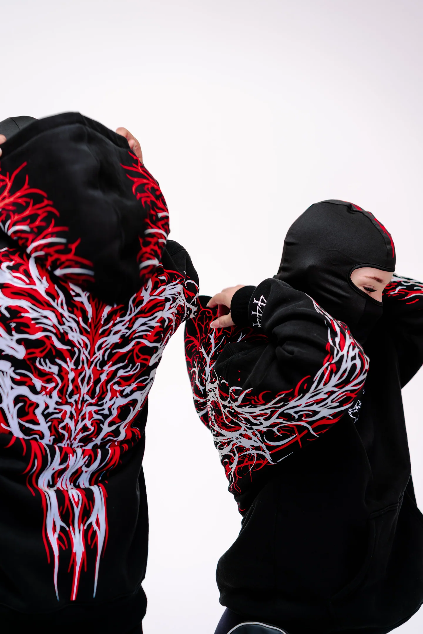 REFLECTIVE HOODIE
