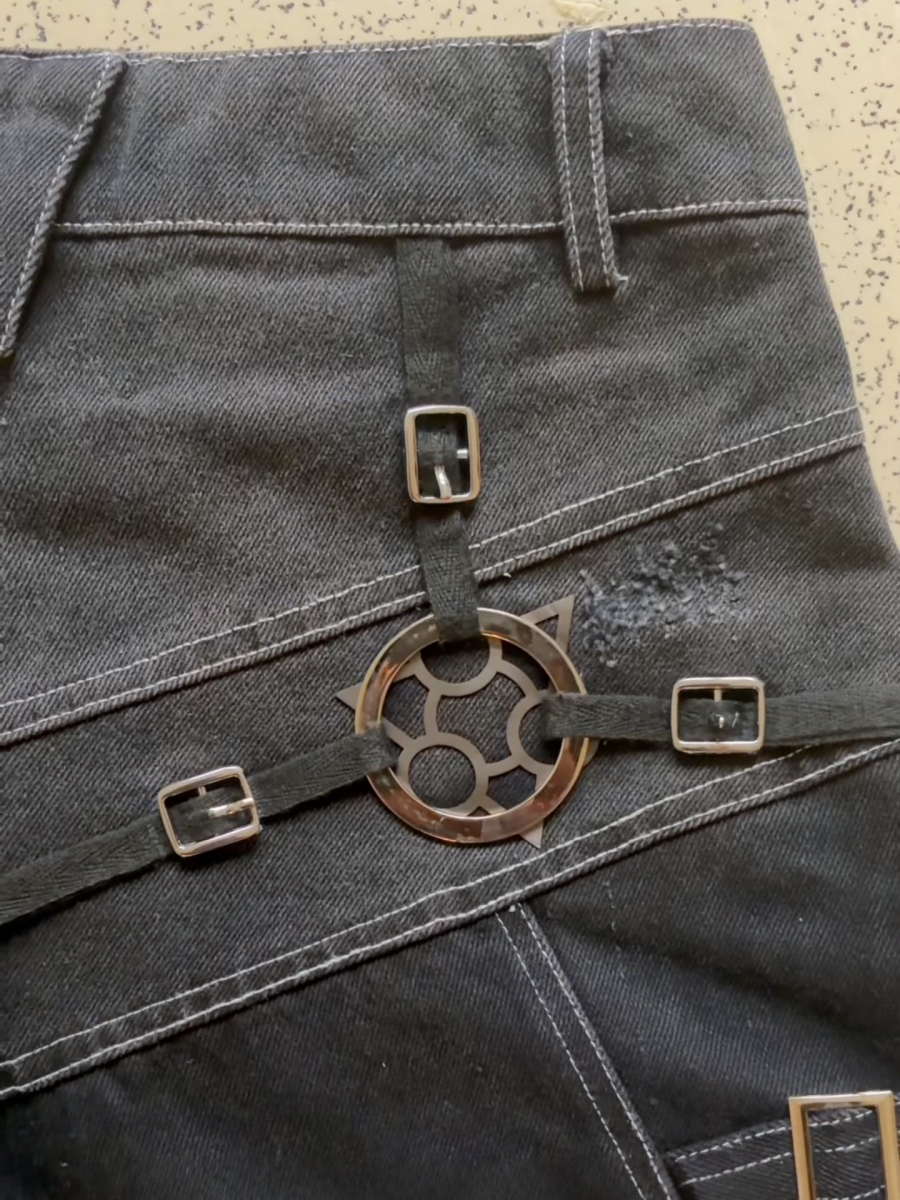 CURSED SEAL DENIM SHORTS