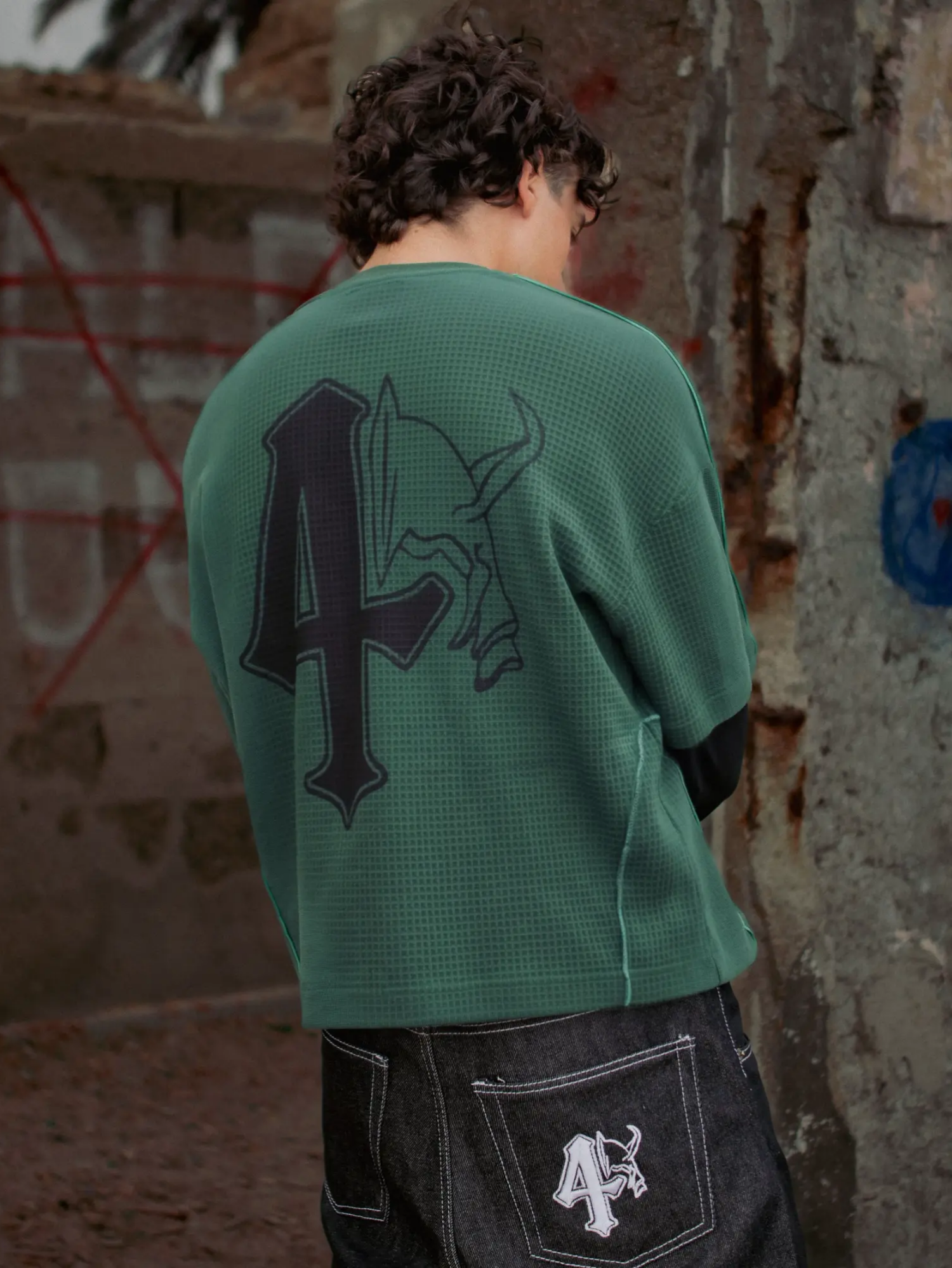 QUARTER MASK WAFFLE TEE