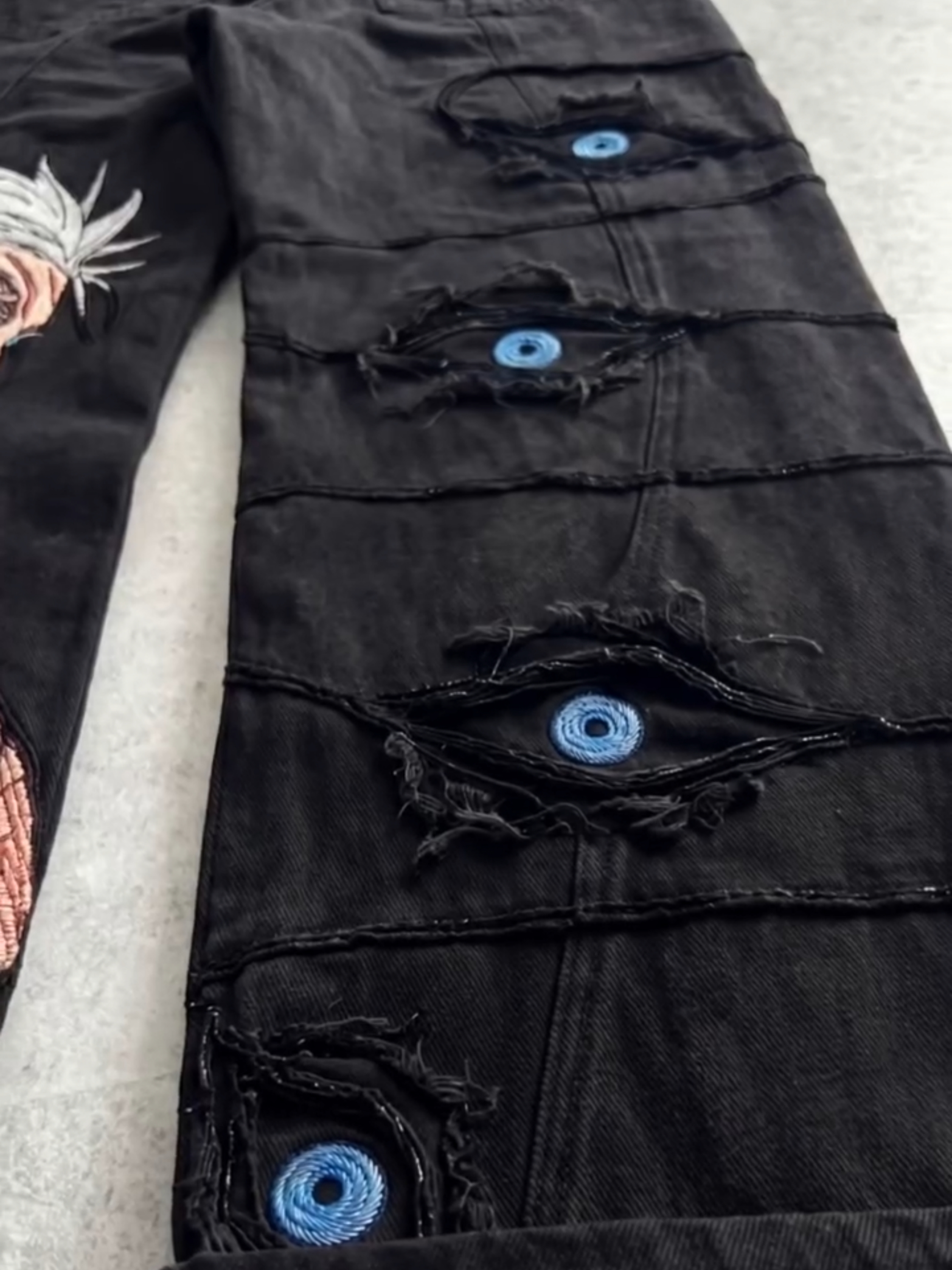 INFINITE CONTROL DENIM