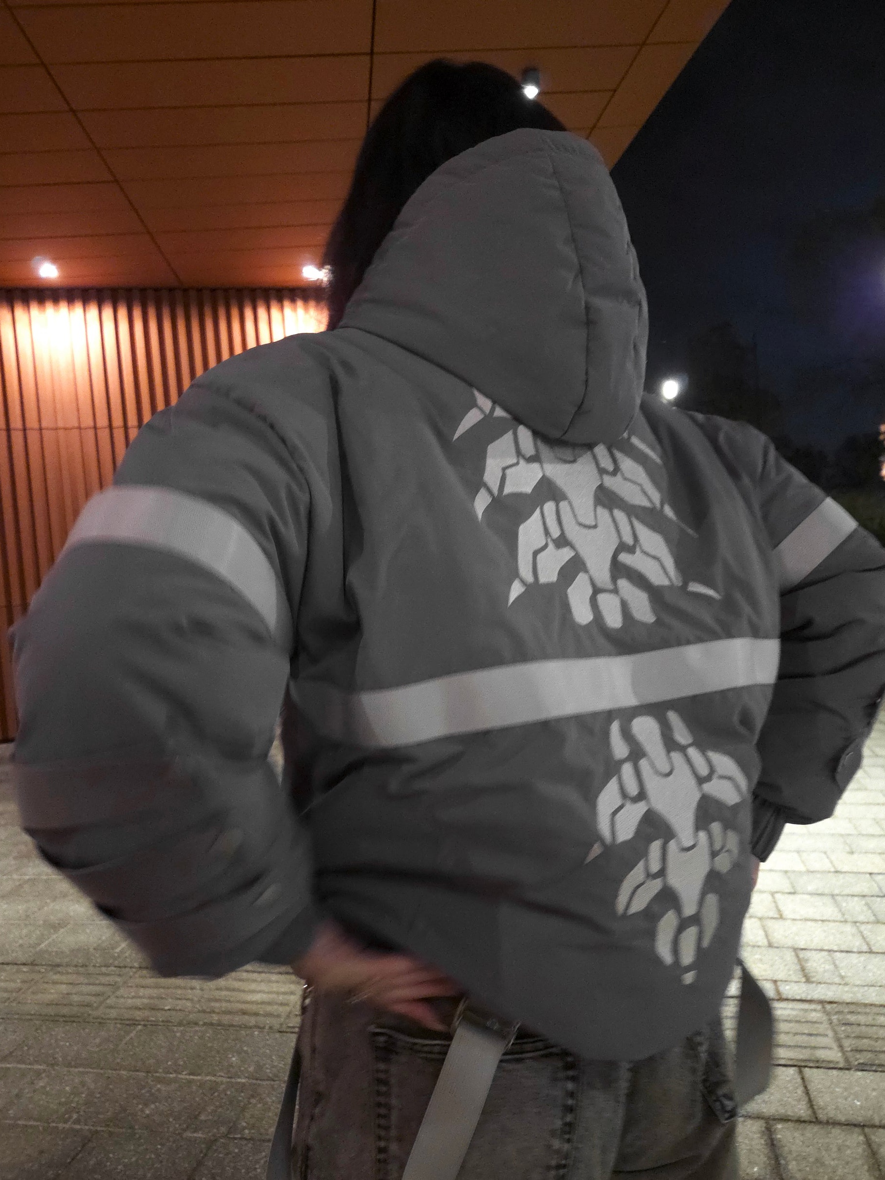SPINE TETHER JACKET