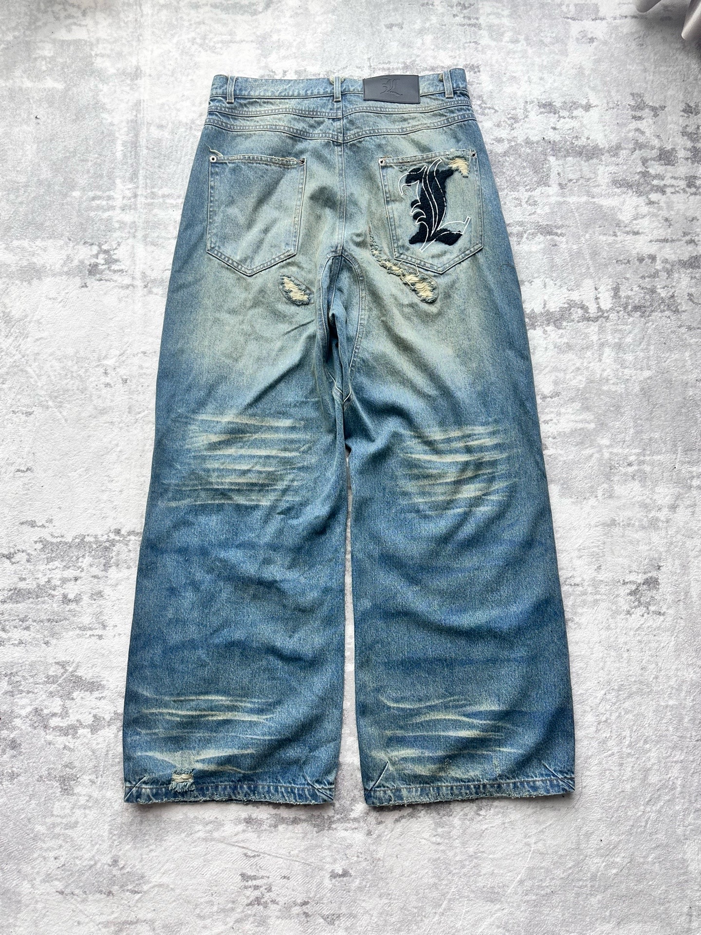 DEATH BAGGY JEANS