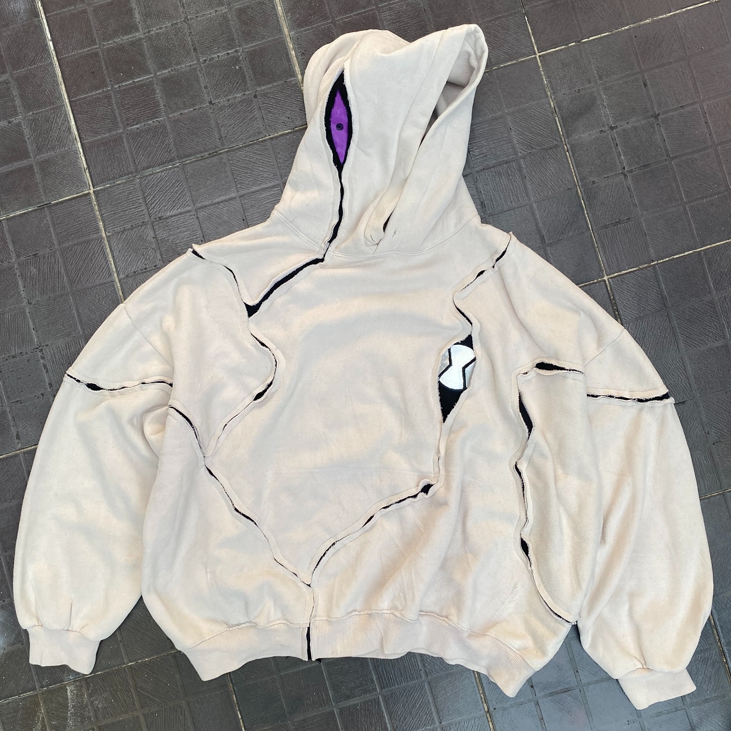 PHANTOM FREAK HOODIE