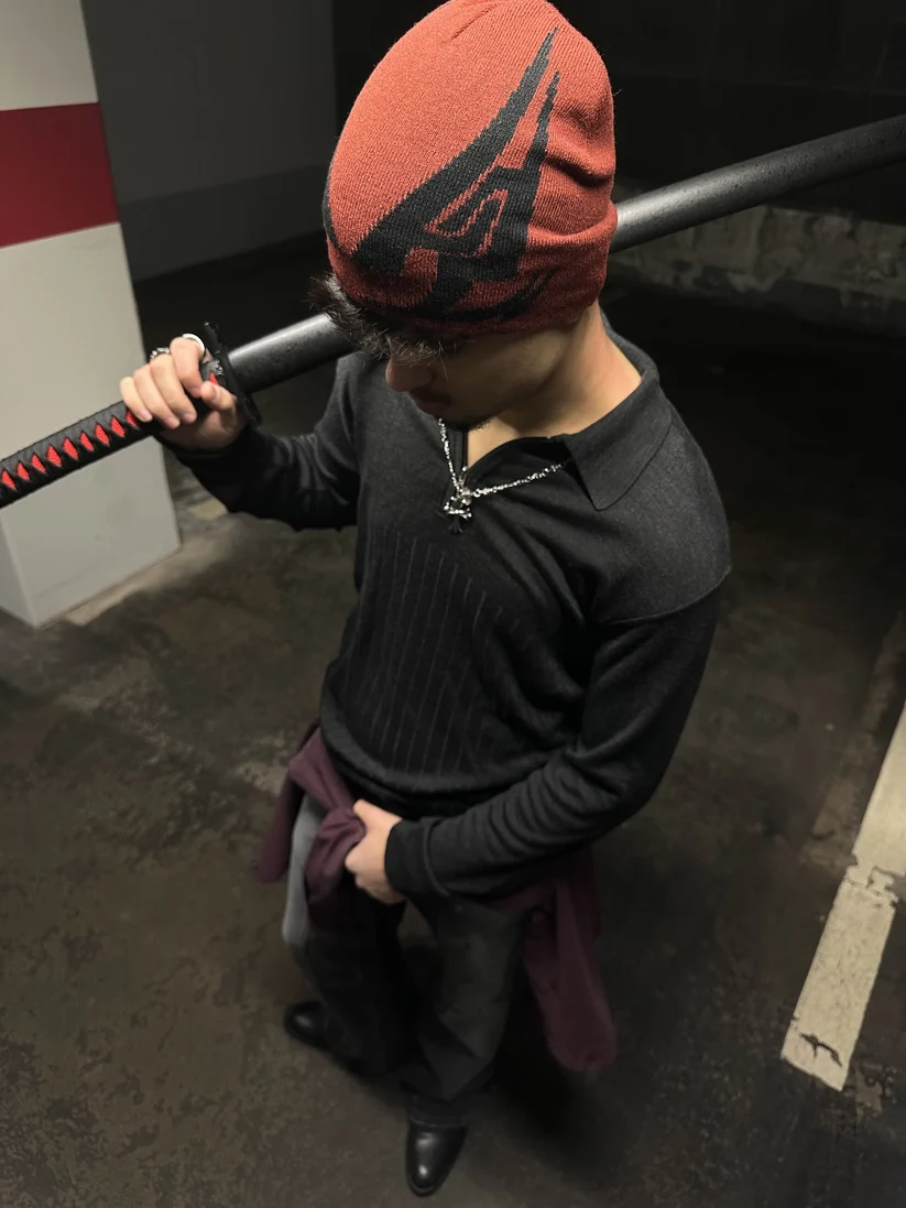 CRIMSON FANG BEANIE