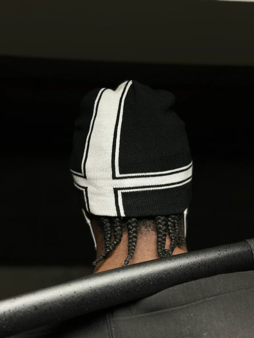 MASK CROSS BEANIE