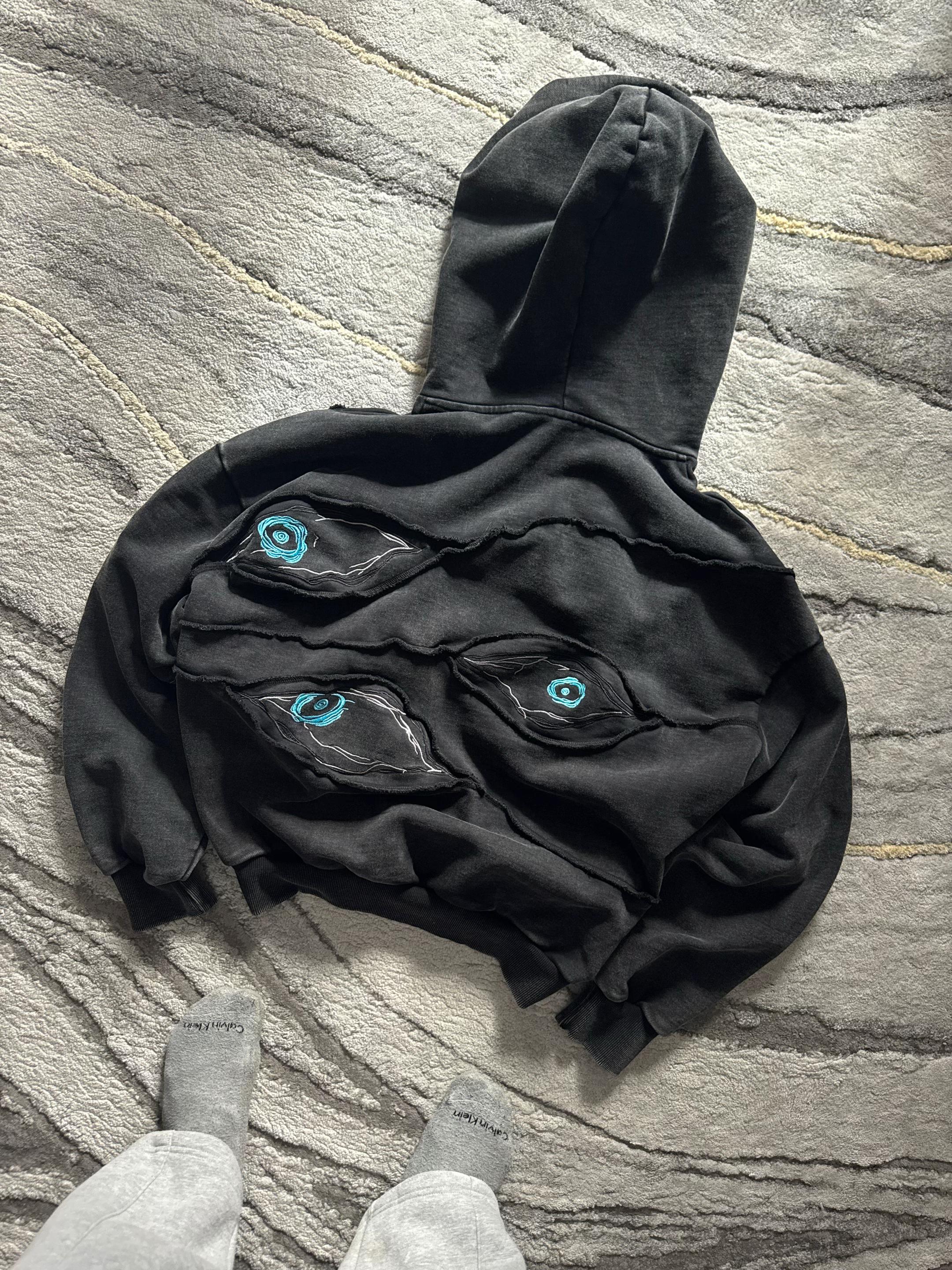 INFINITY LOCK HOODIE