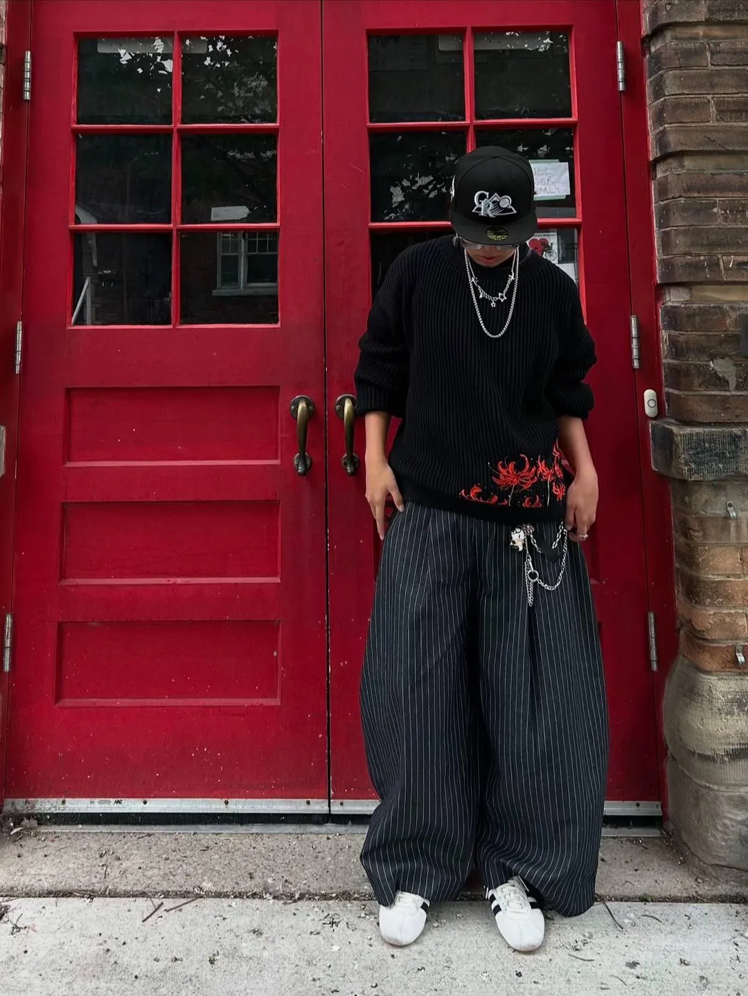 SPIDER LILY KNIT SWEATER