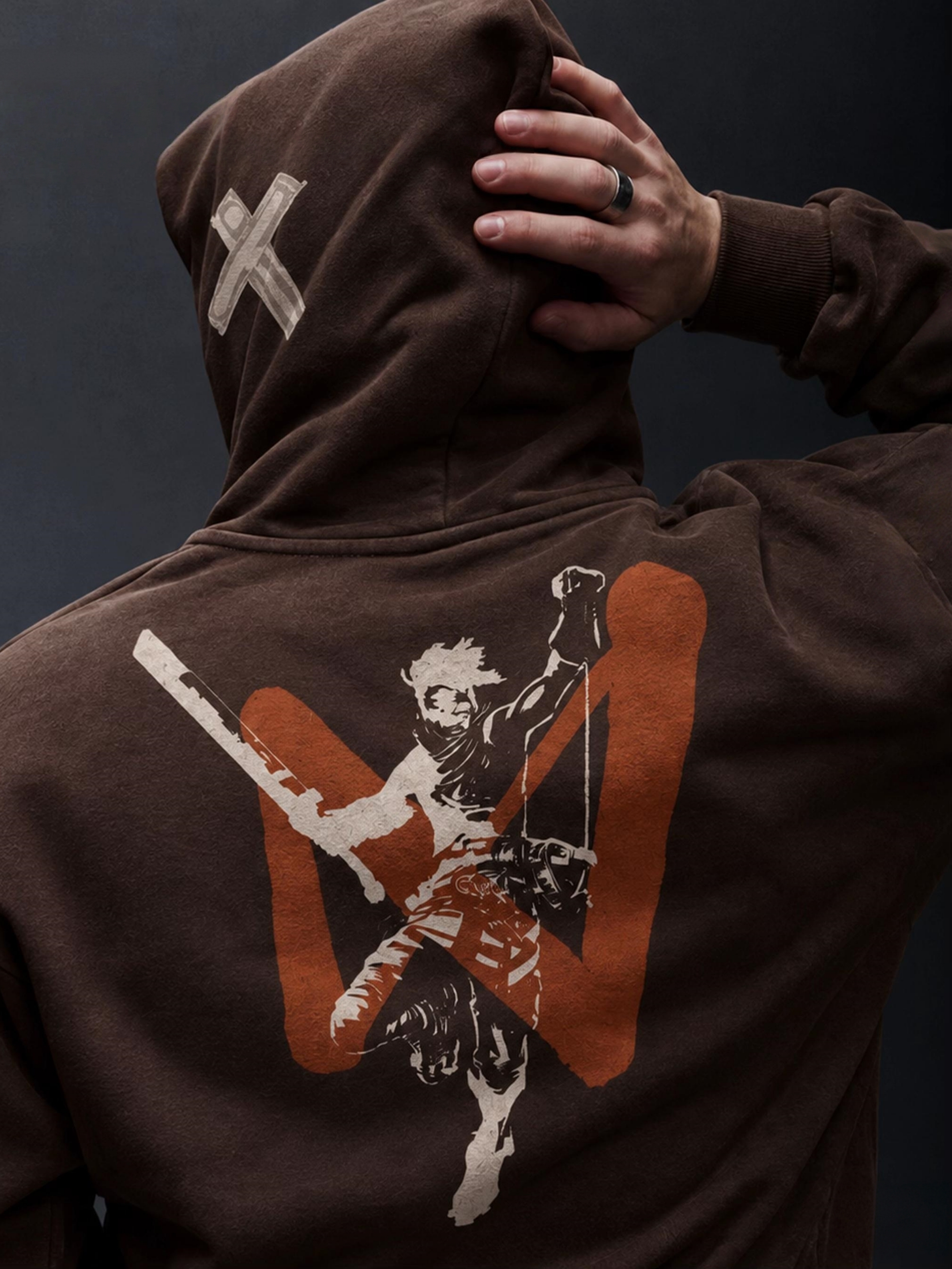 INSTANT BONE HOODIE