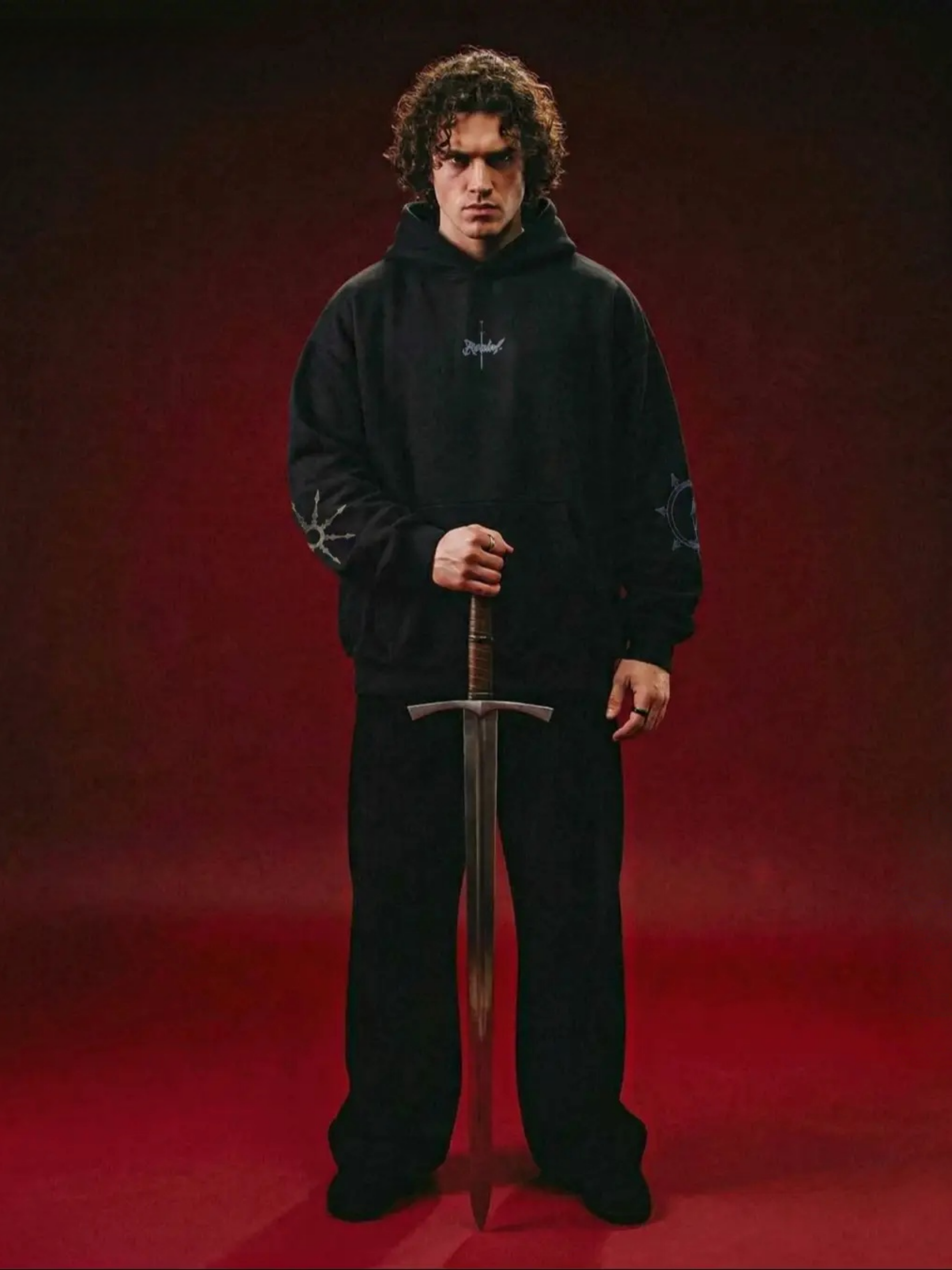 NIGHT SOVEREIGN HOODIE