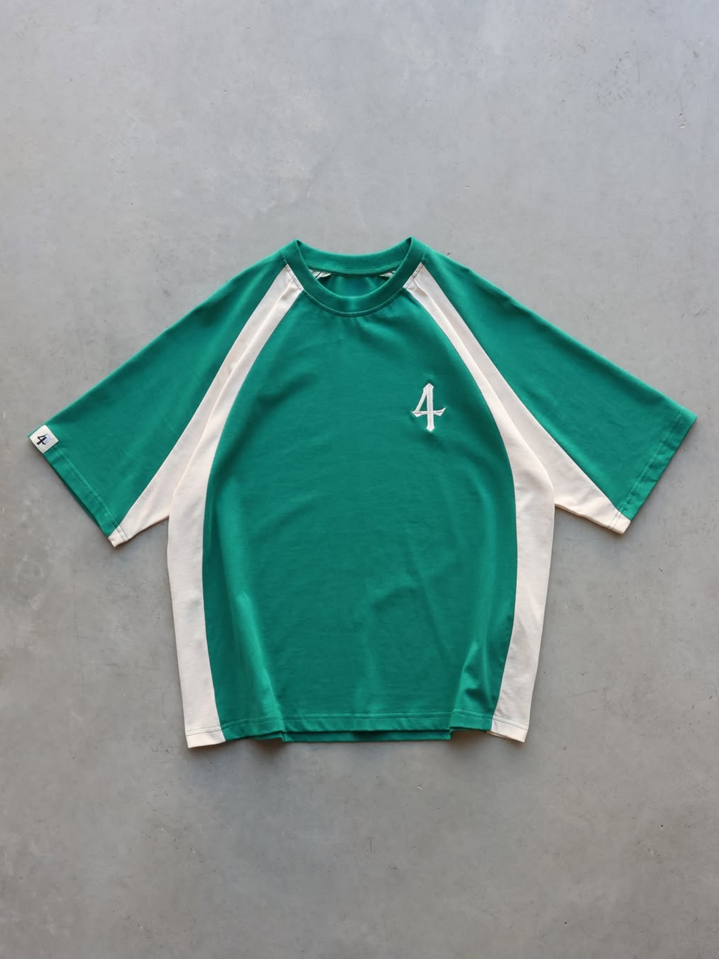 QUARTER TEE