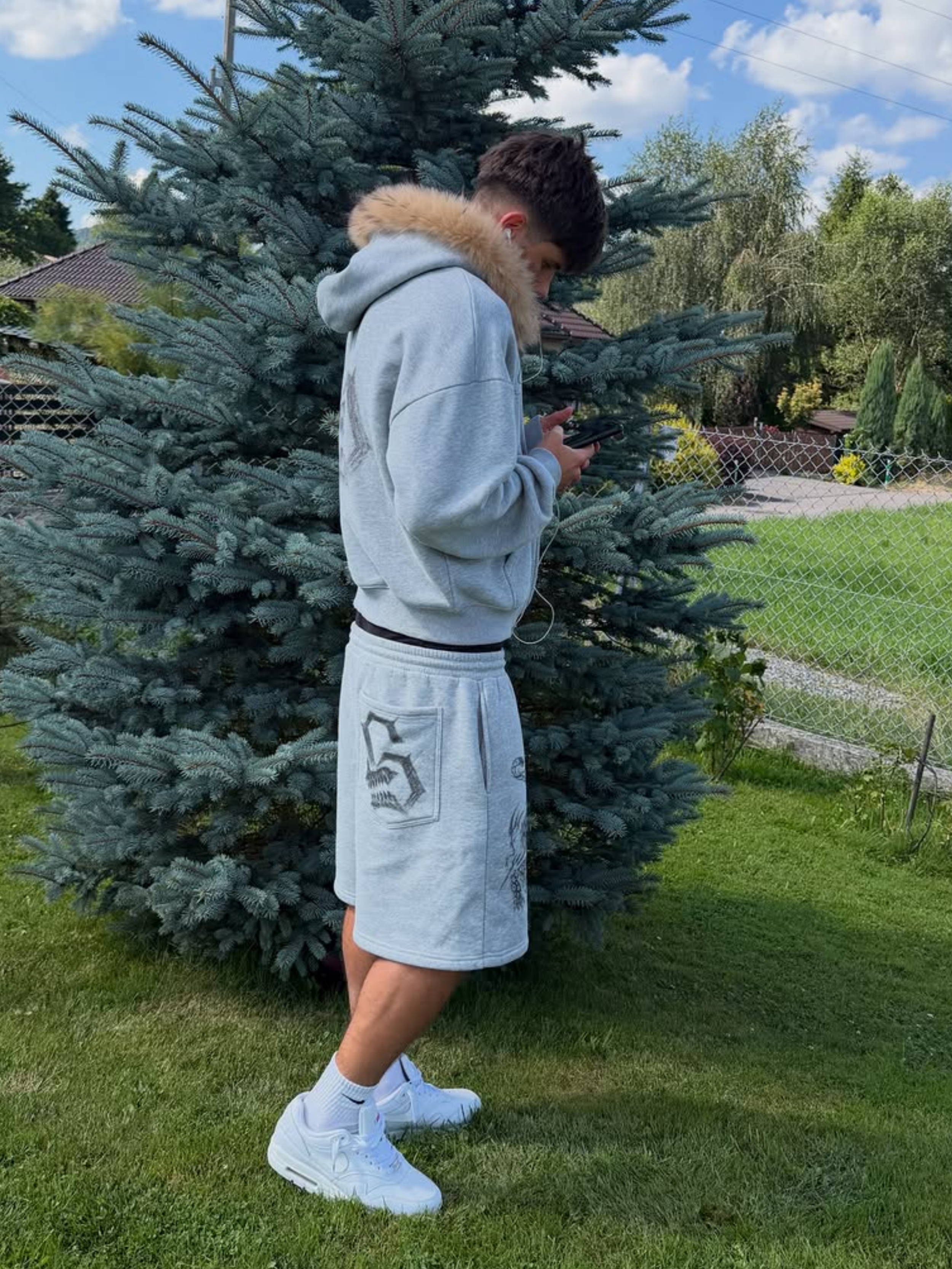 PROWL FORM SHORTS