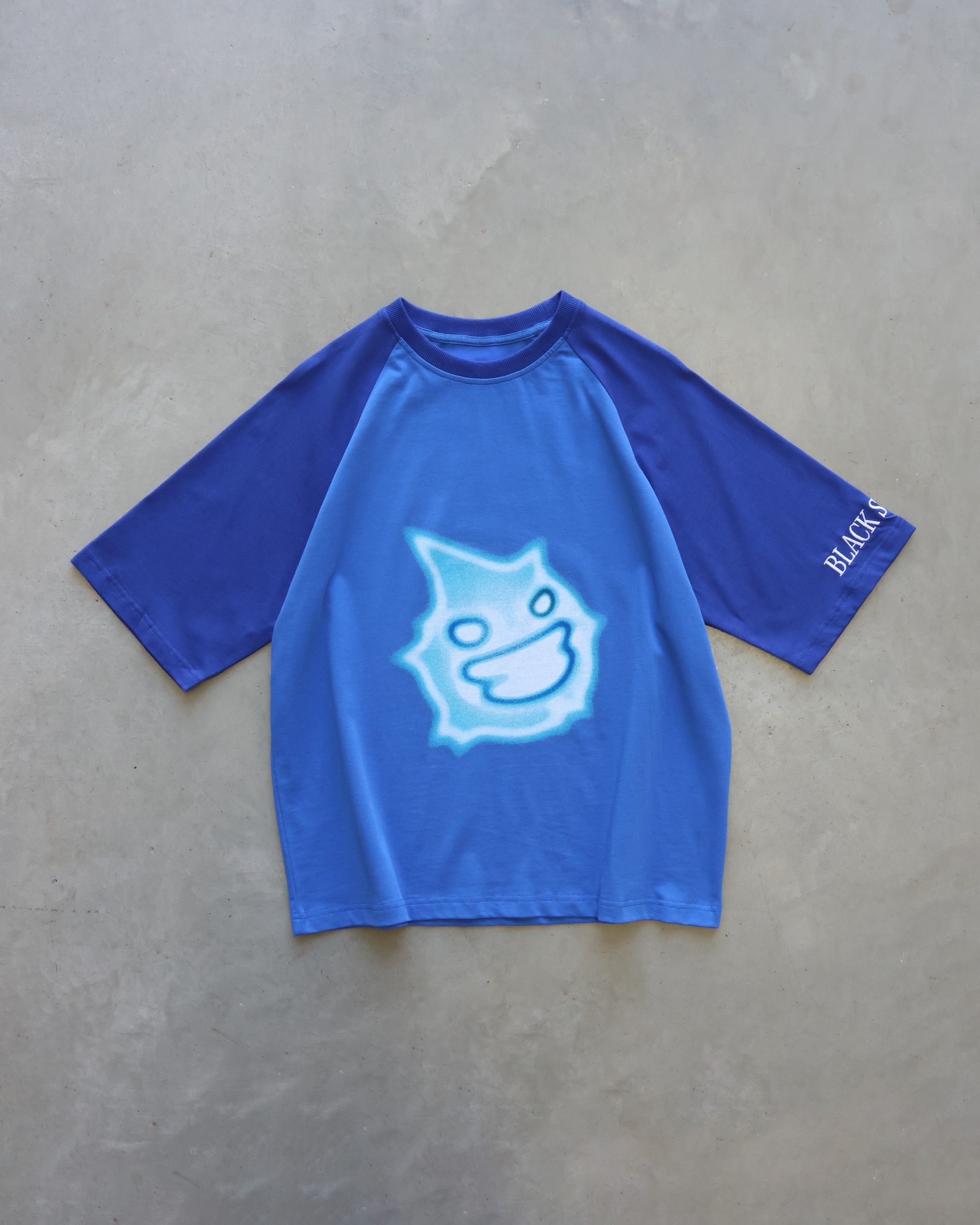SPARK FANG RAGLAN TEE
