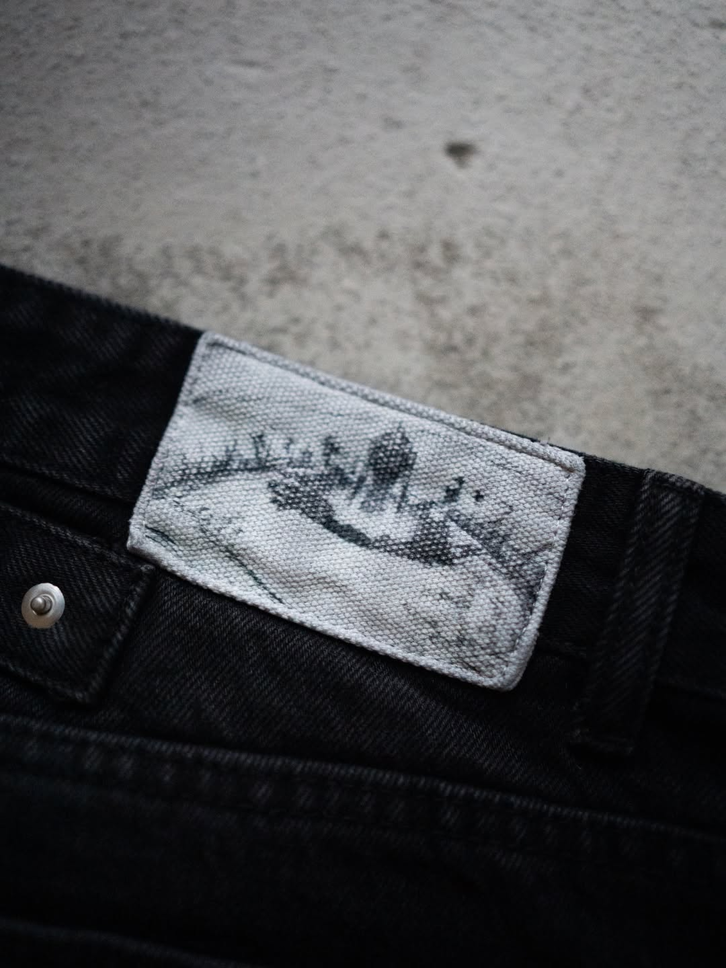 01 JEANS
