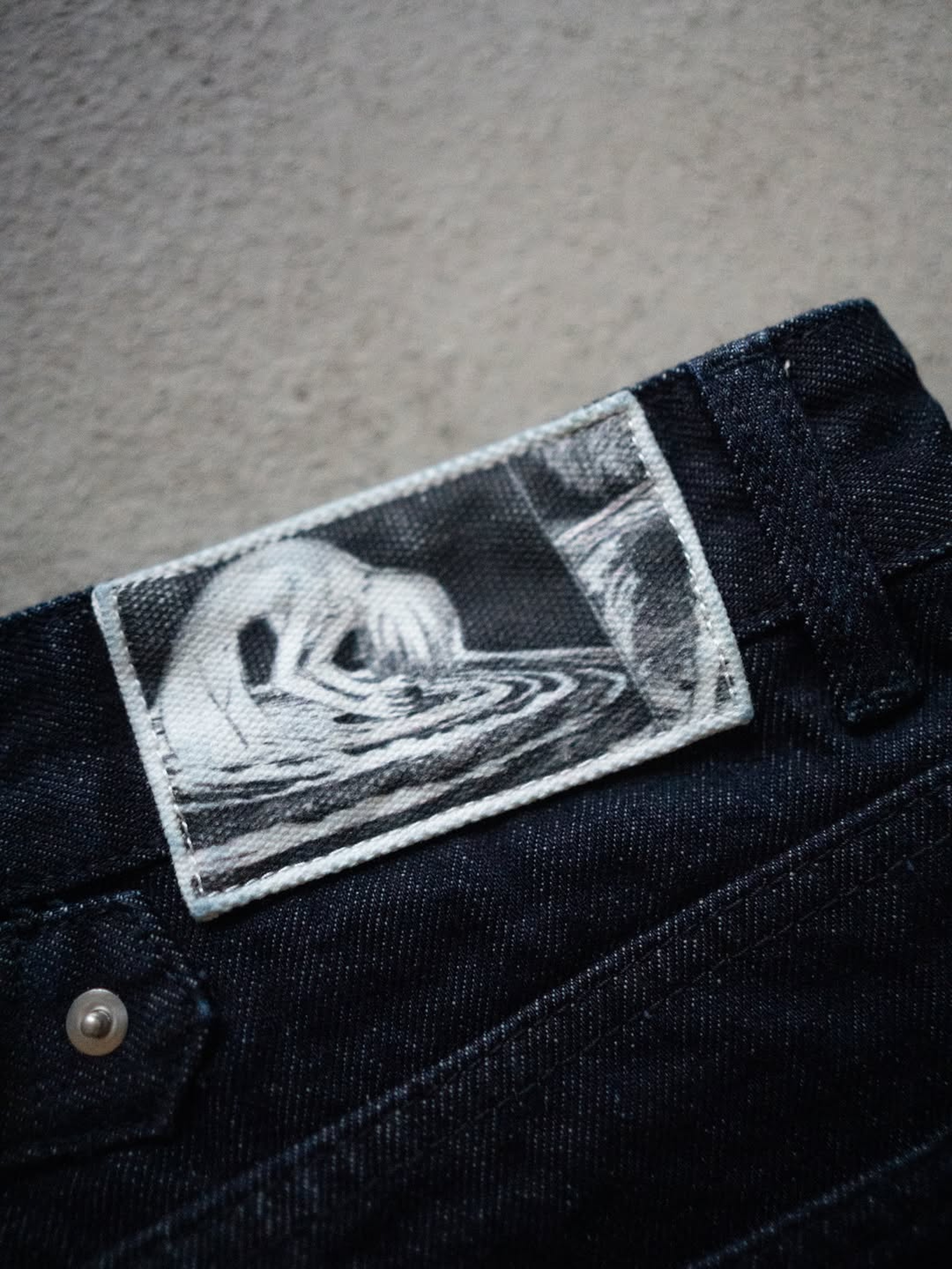 00 JEANS
