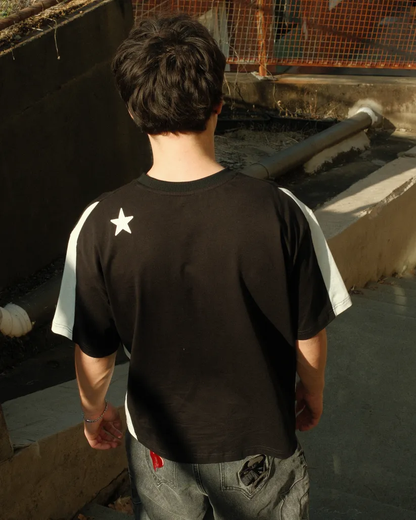 SPLIT SIDE TEE
