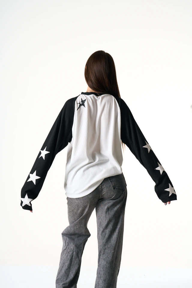 Retro Sketch Raglan Waffle Long Sleeve Top