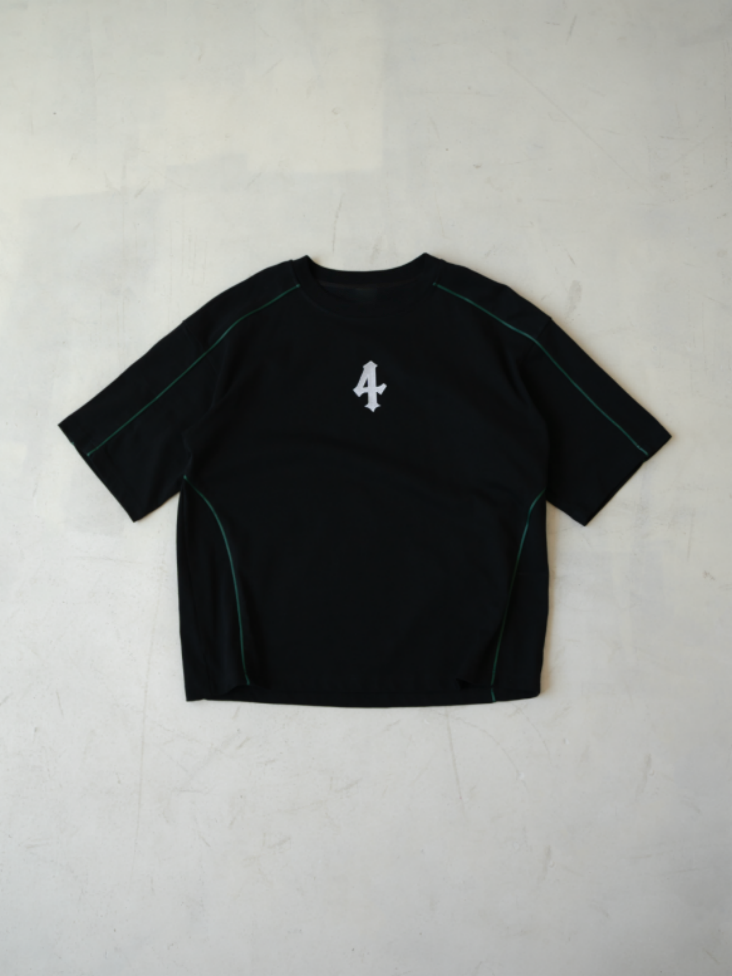 HOLLOW VOID T-SHIRT