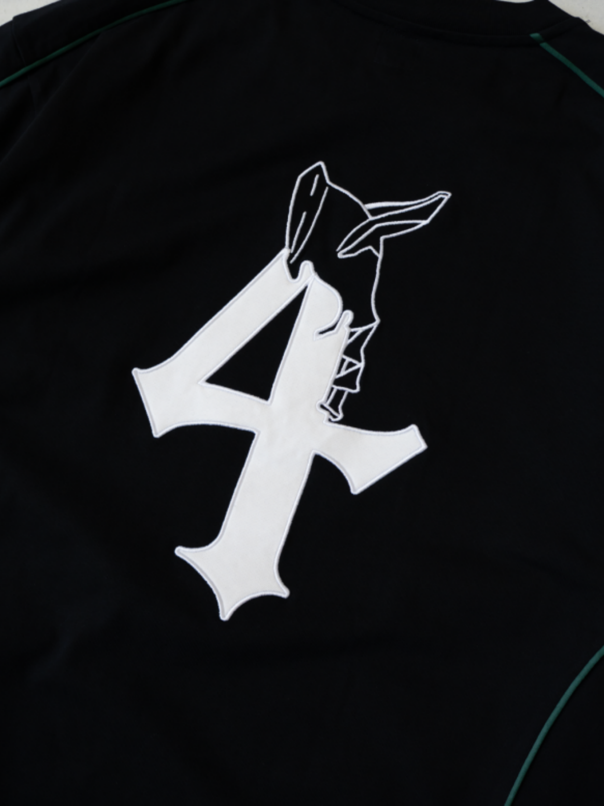 HOLLOW VOID T-SHIRT
