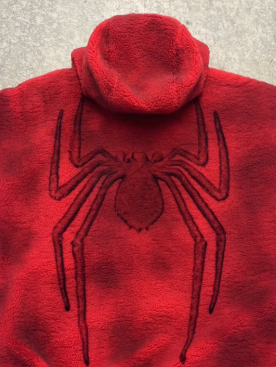  THE SPIDER FLEECE