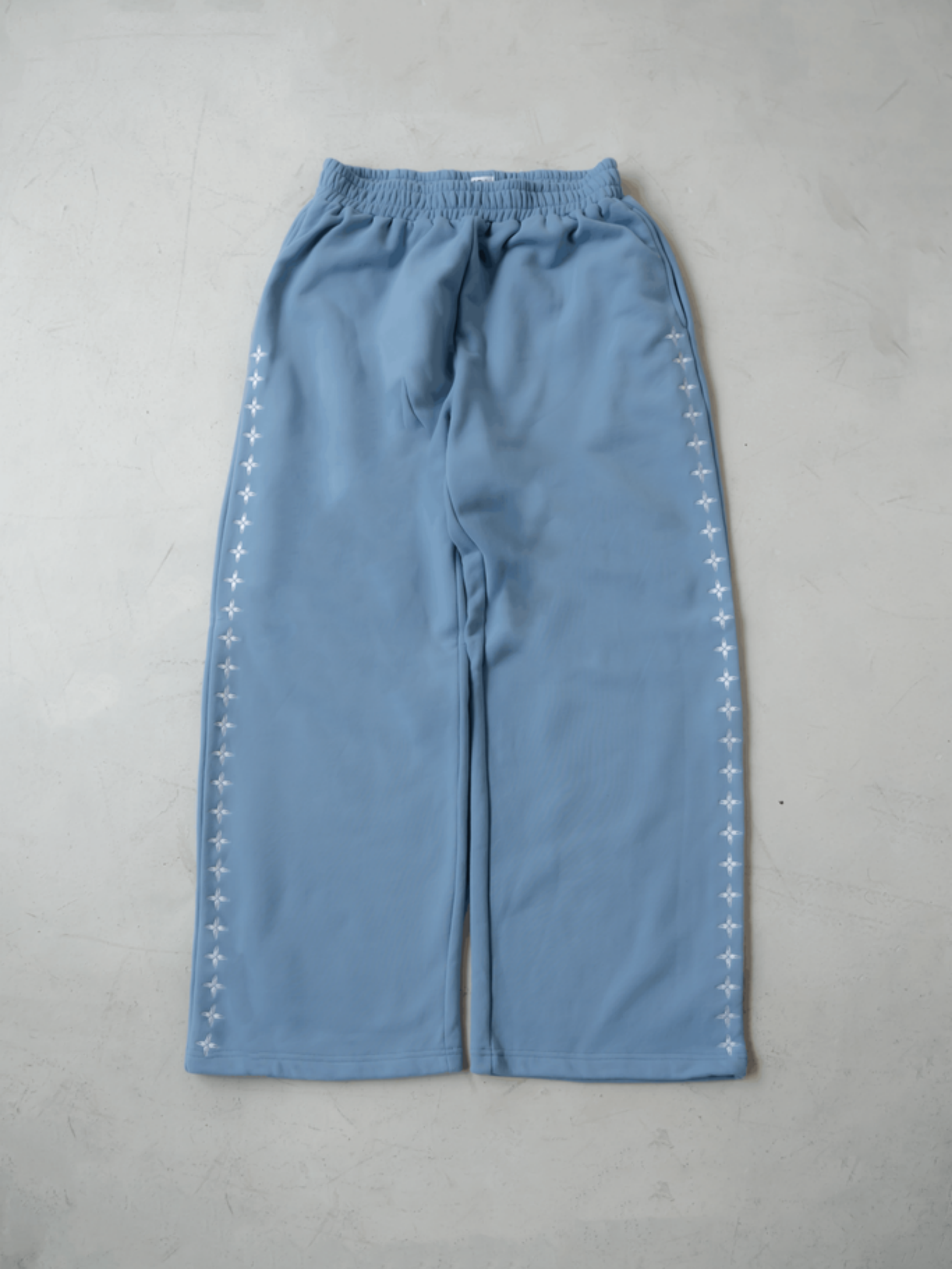 FROST CREST TRACKSUIT