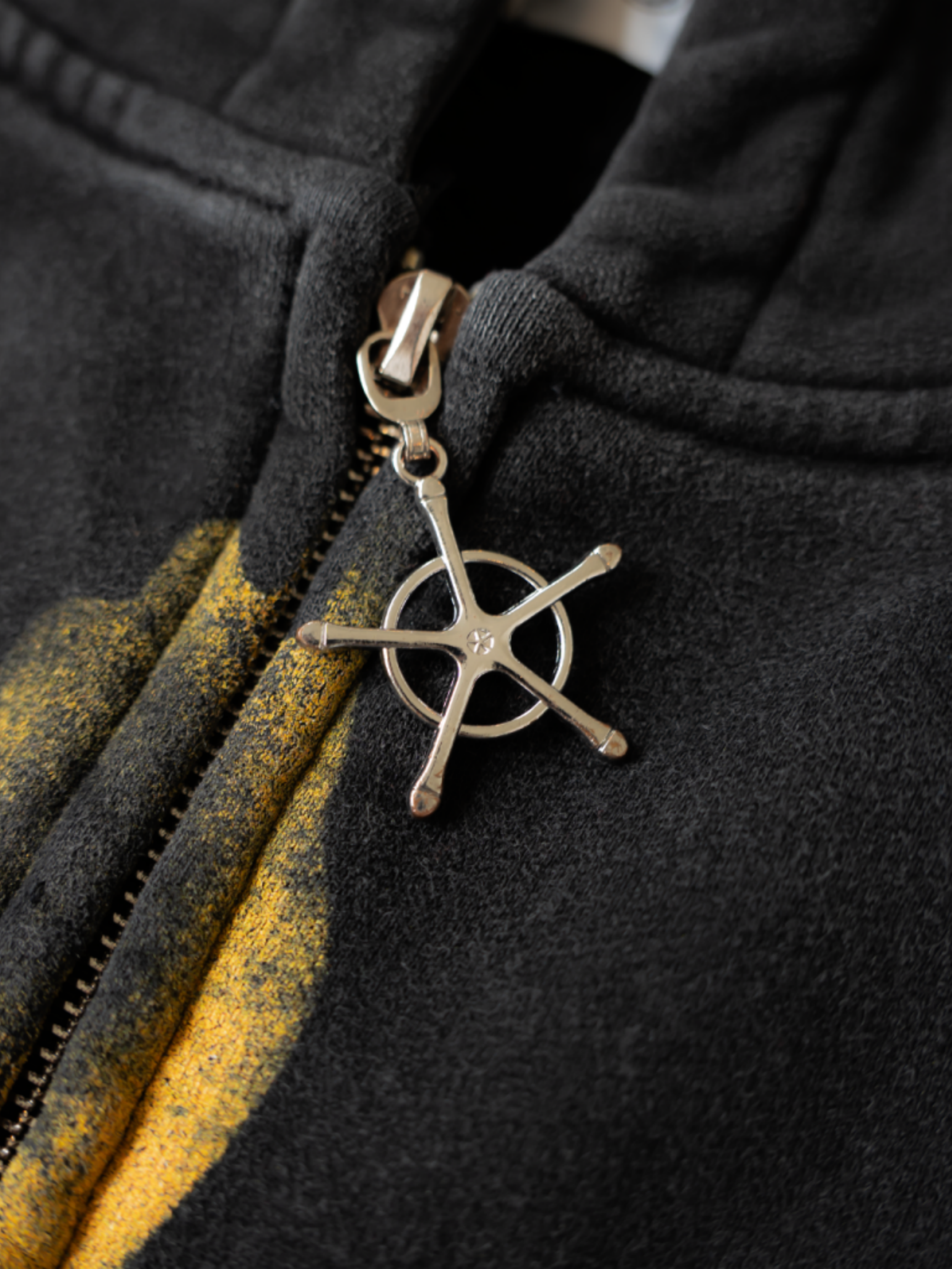 CROWN MARK ZIP-UP